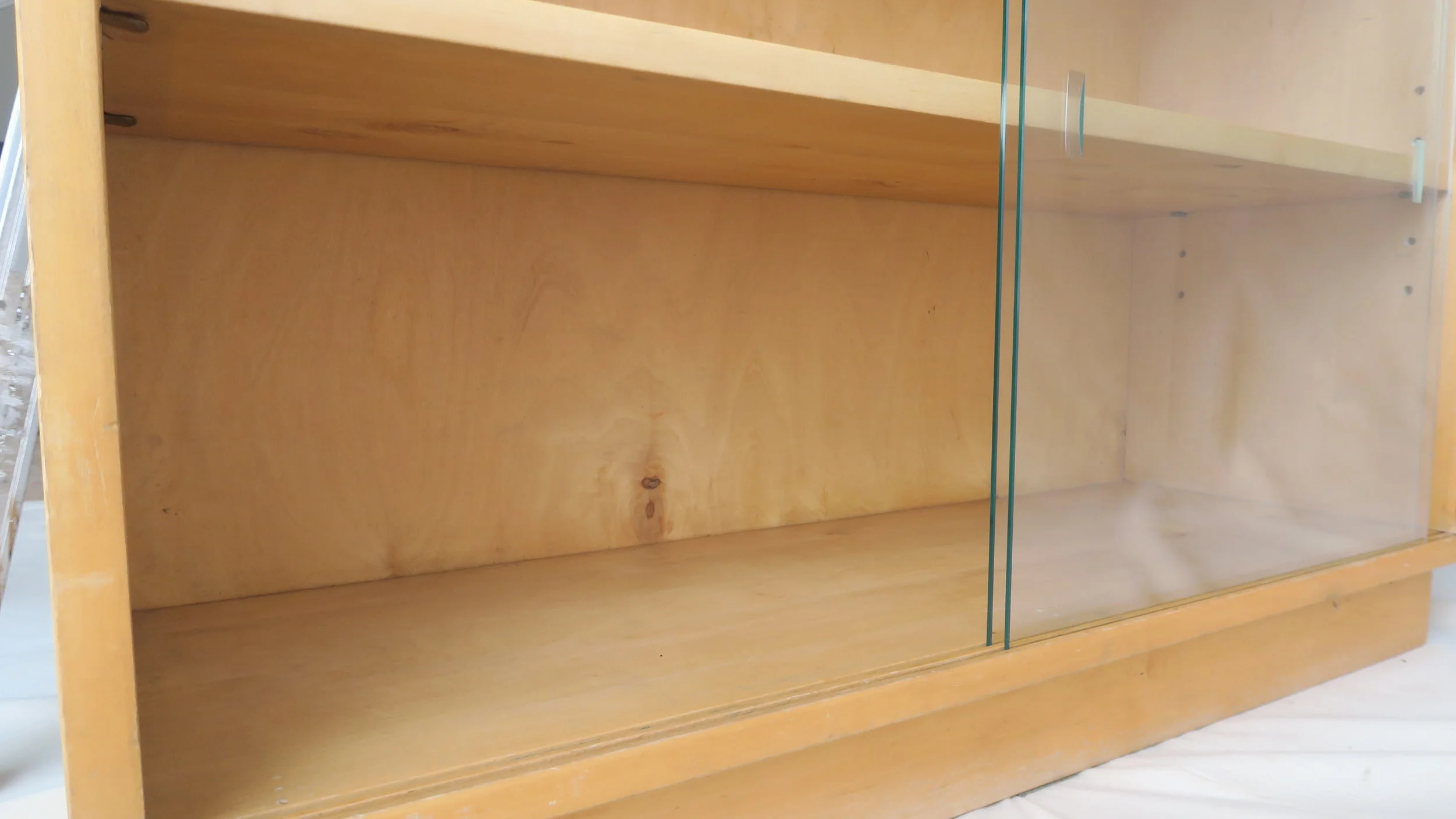 アアルト　ガラス　キャビネット