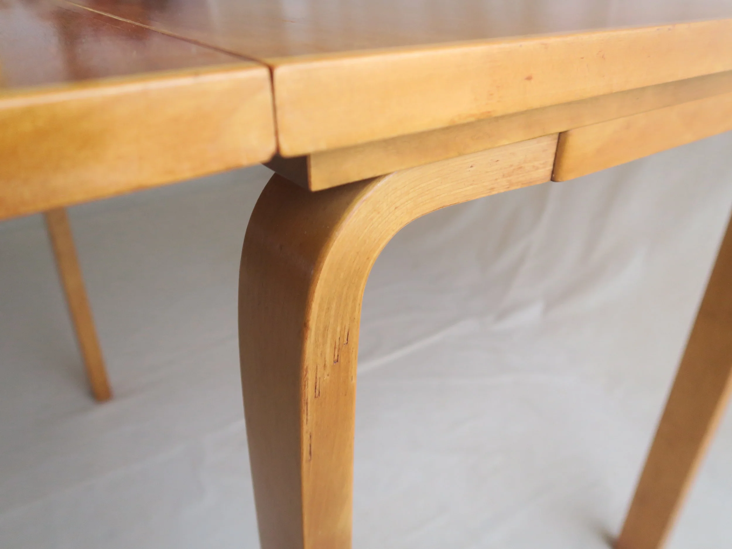 アアルト　ダイニング　テーブル