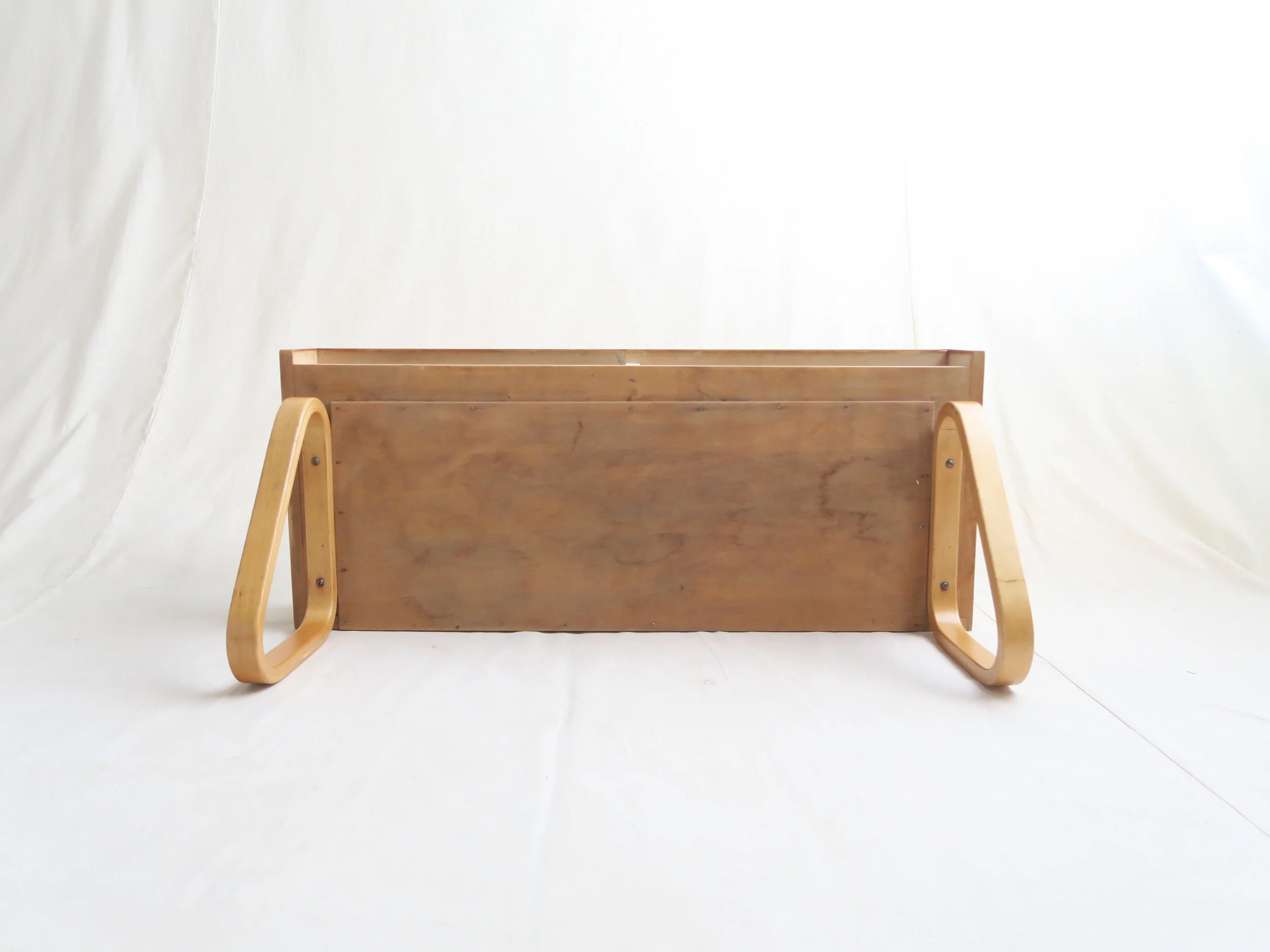 アアルト　壁付け　ドロワー