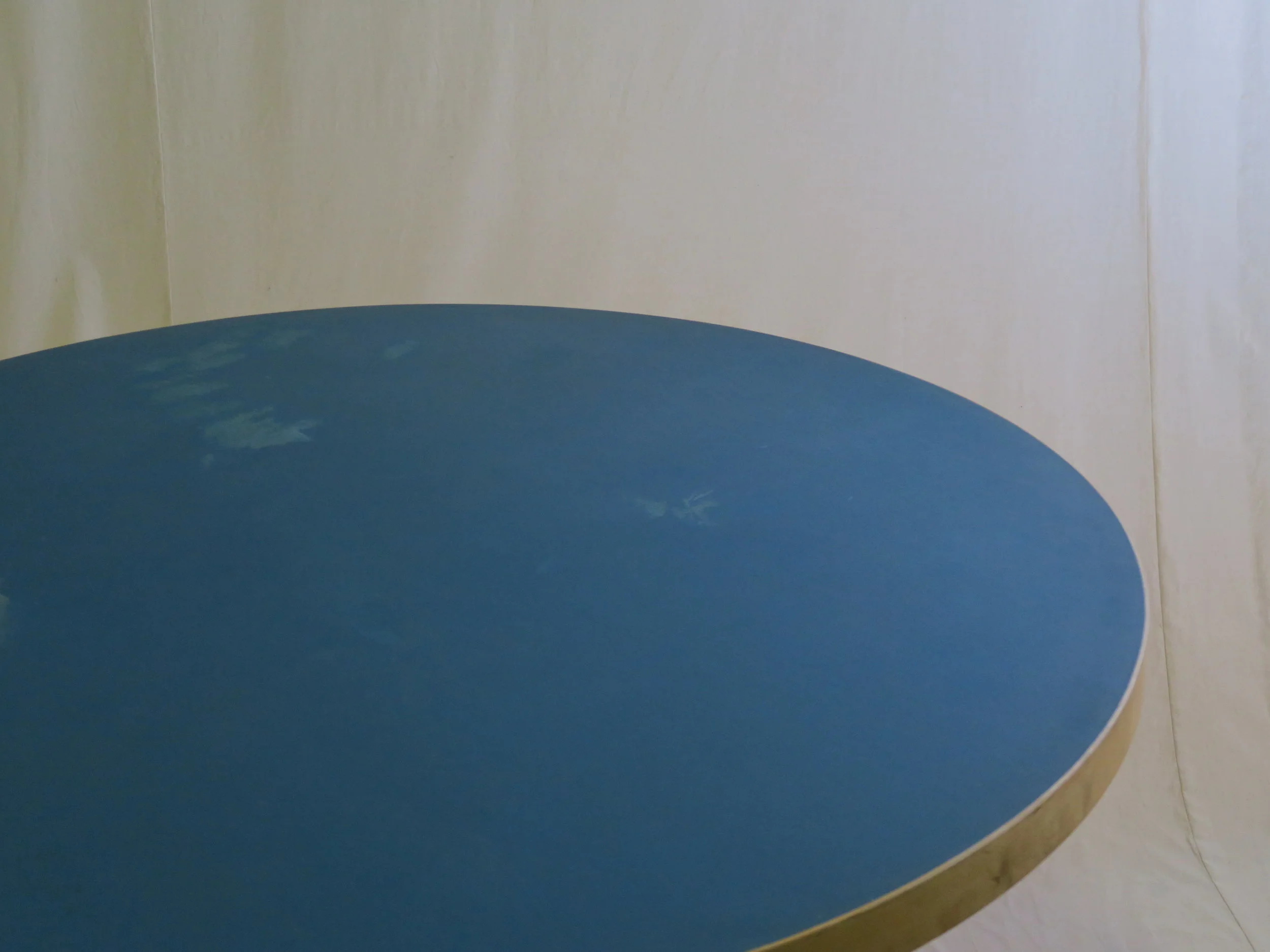 アアルト　青　リノリューム