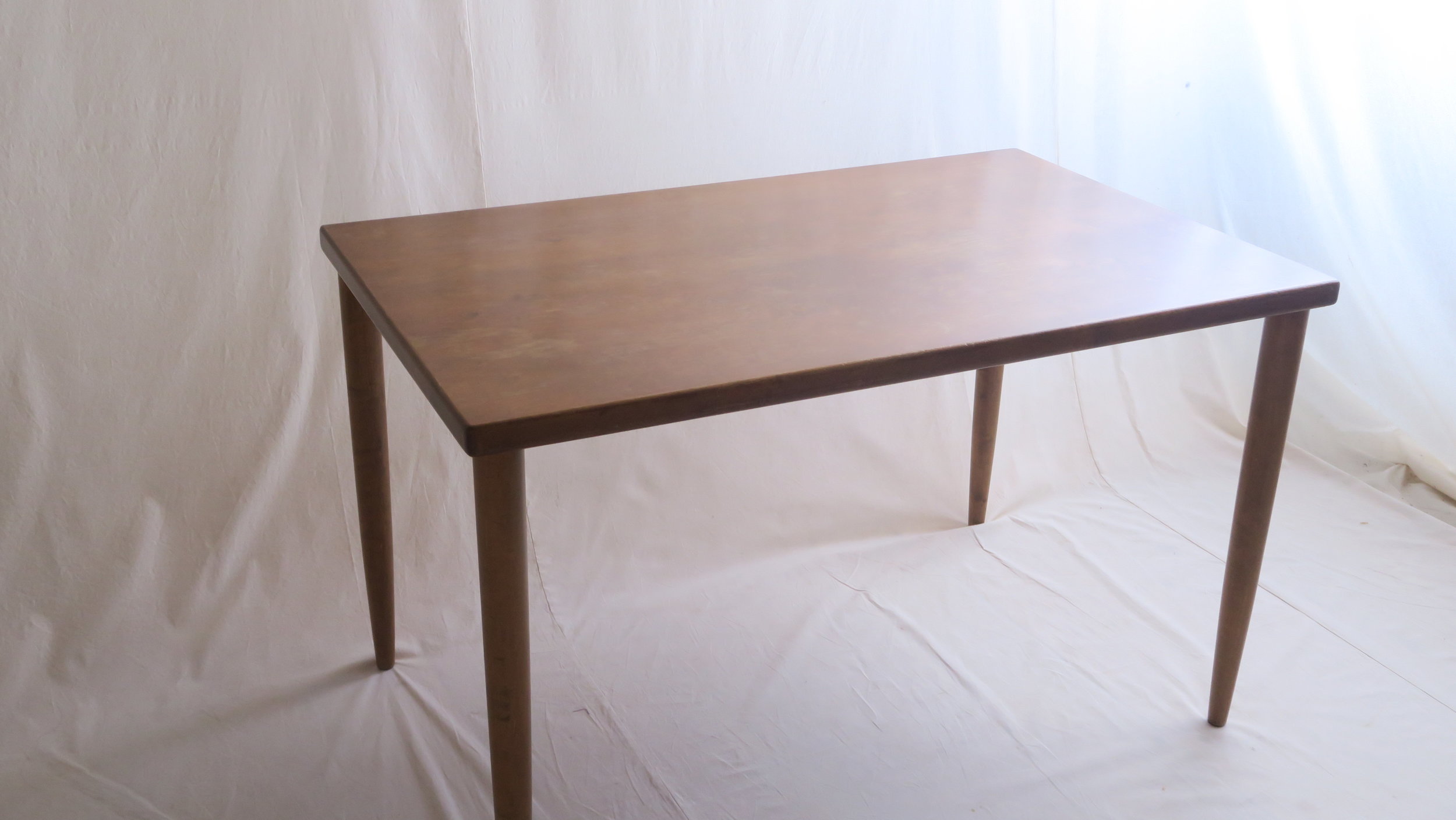 ilmari tapiovaara domus table