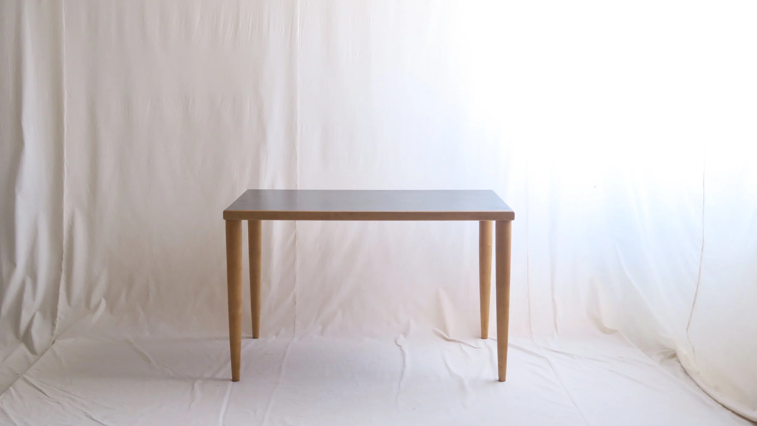 ilmari tapiovaara domus table