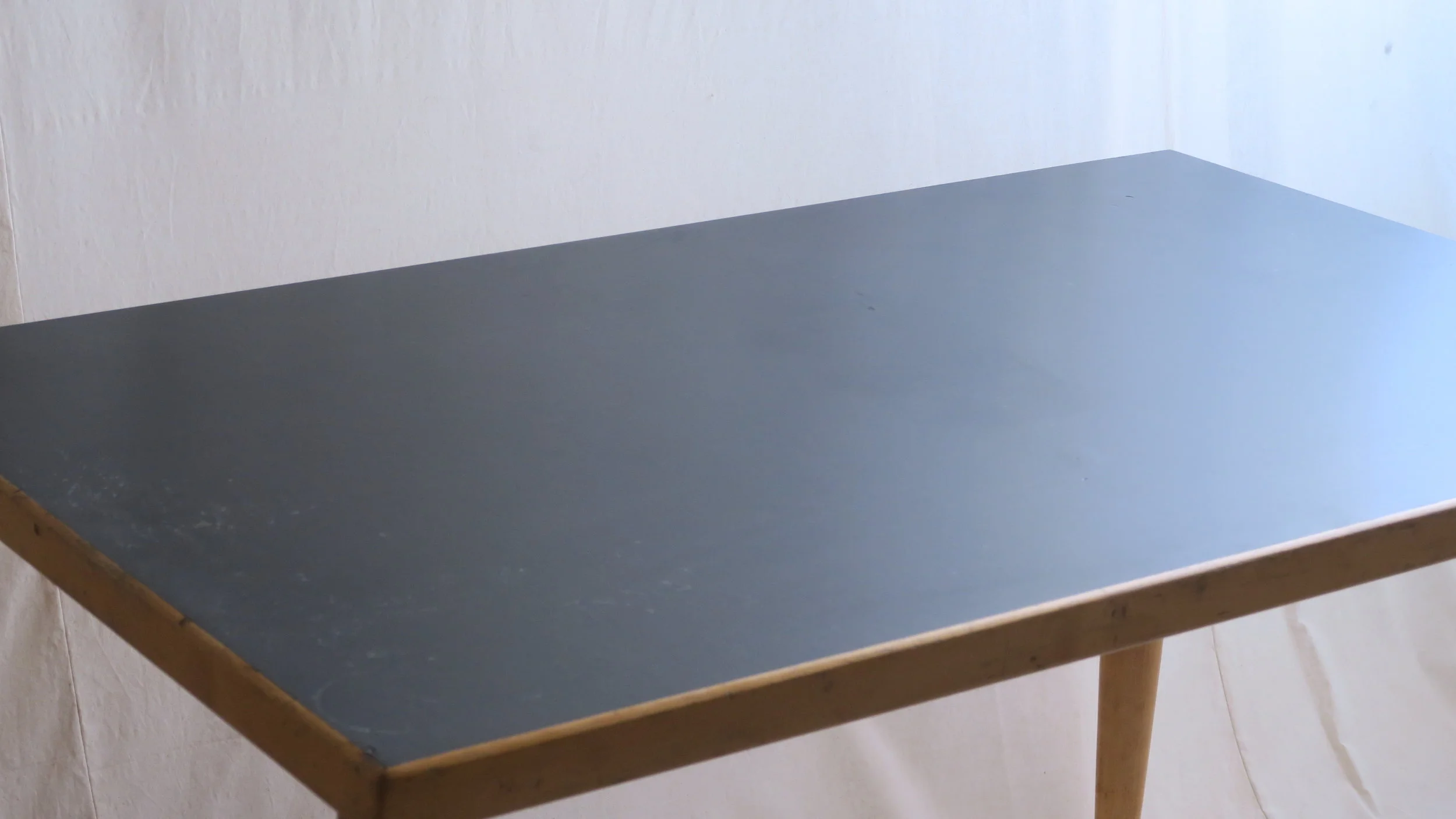 ilmari tapiovaara domus table