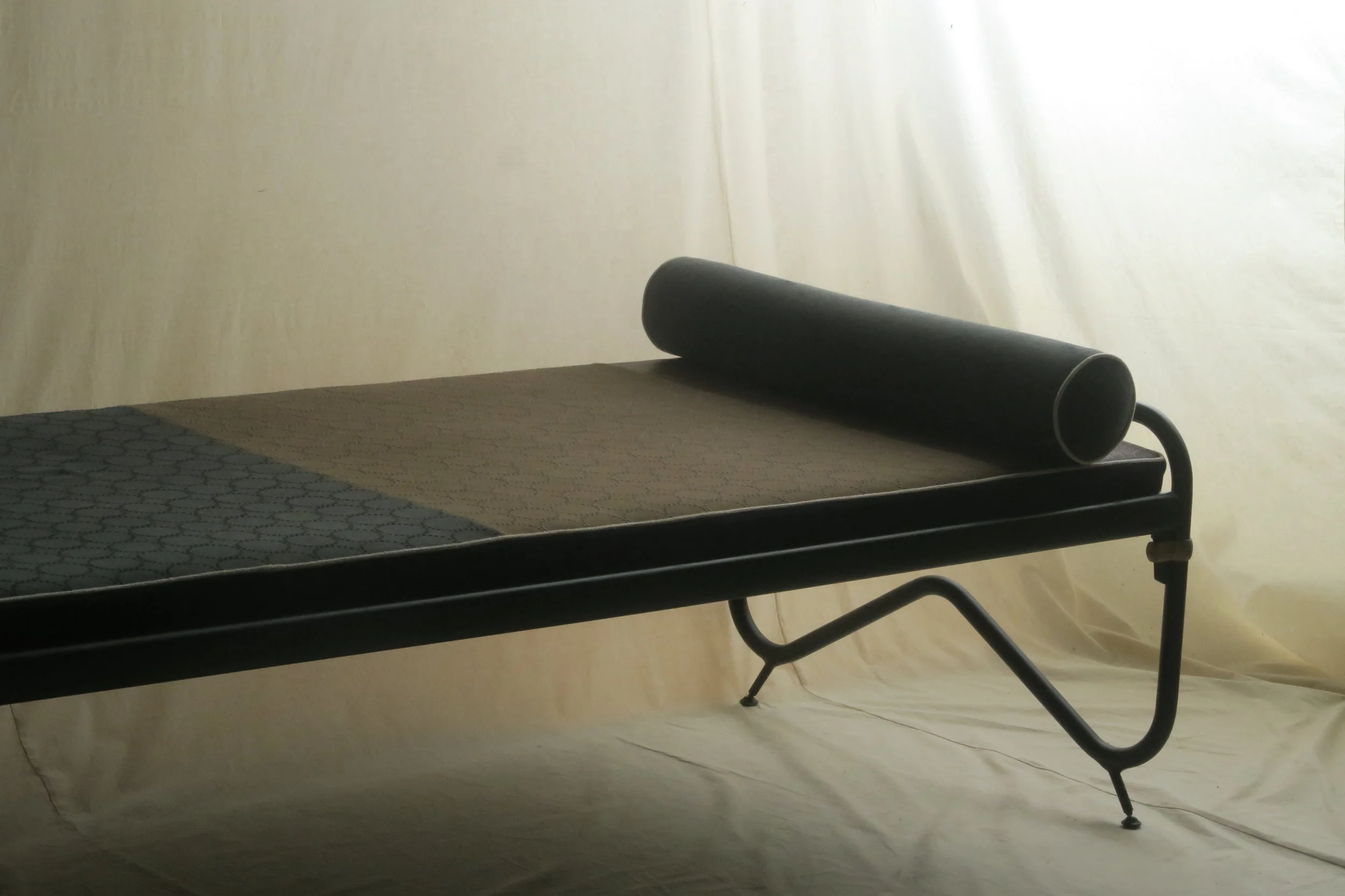 ミナペルホネン　デイベッド