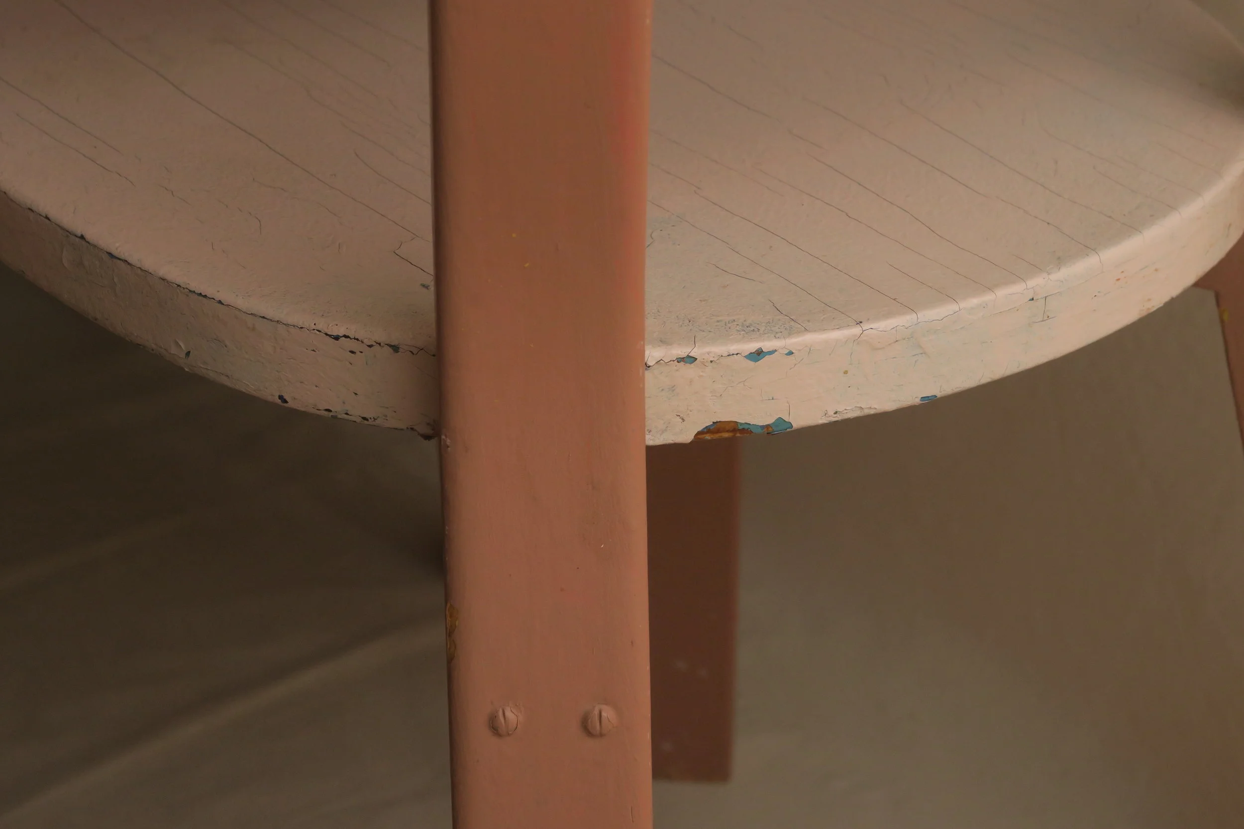 alvar aalto finger joint leg