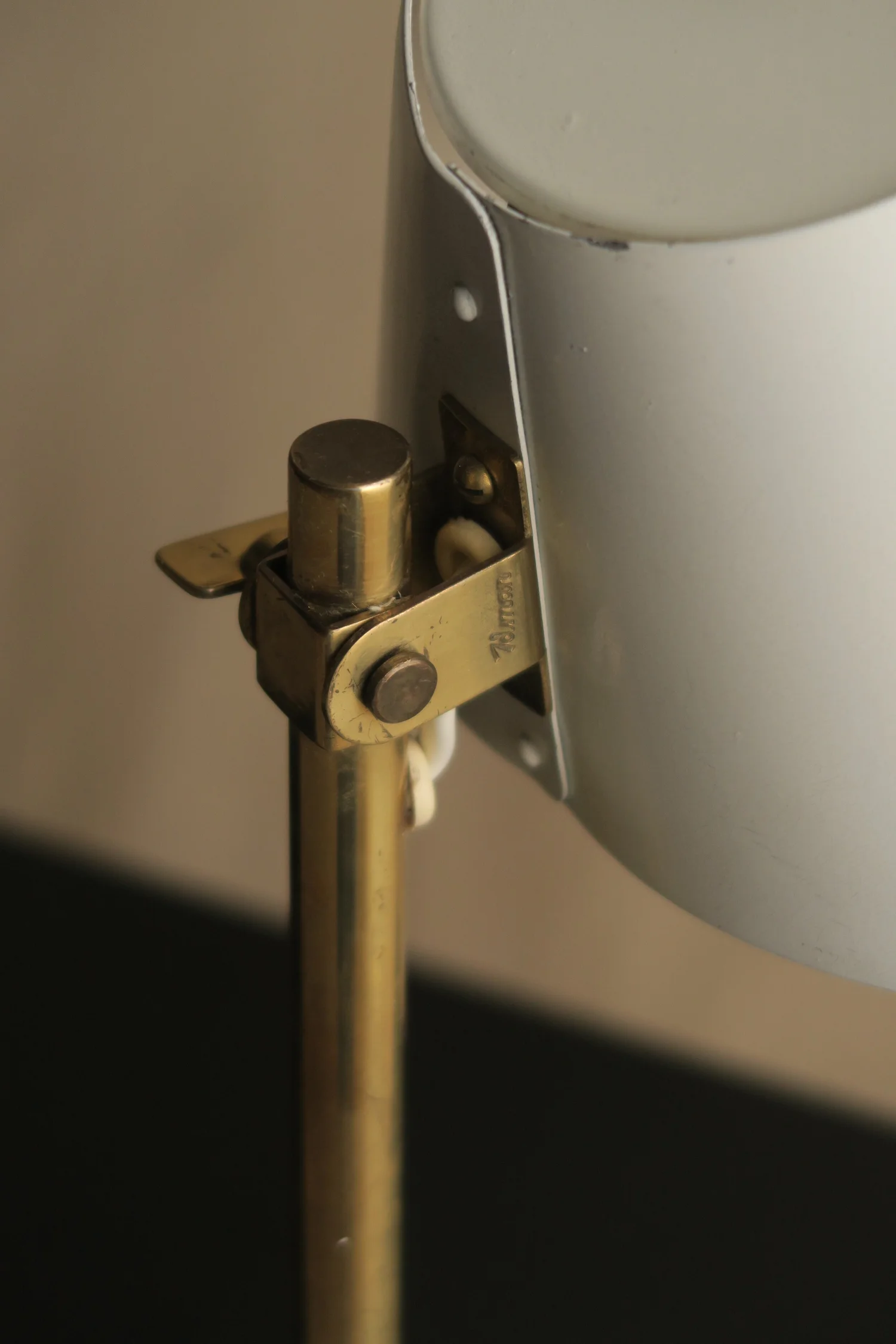 paavo tynell desk lamp 9227 / TAITO,IDMAN — Ph.D