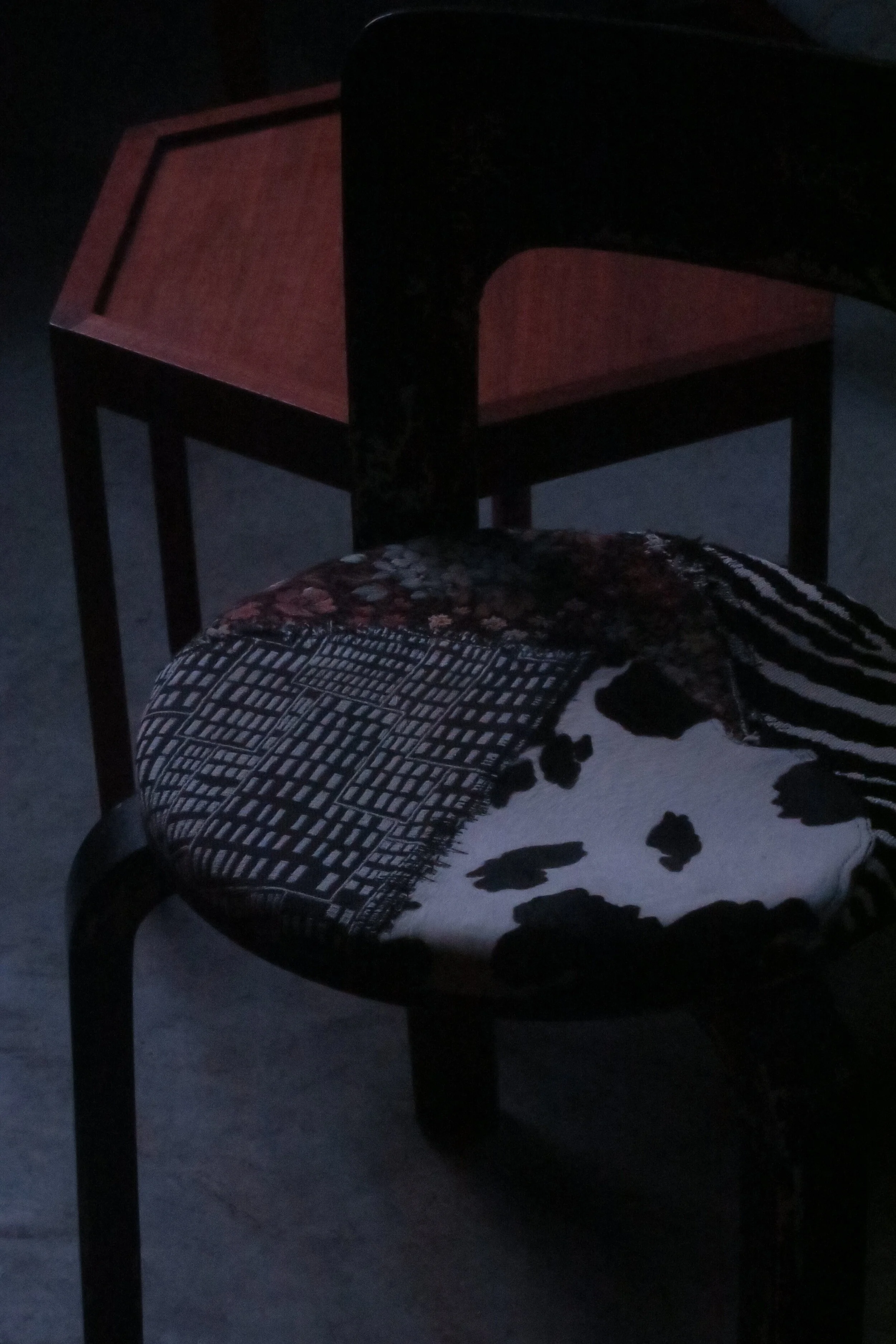 30's sandwich chair 65  with chaos patchwork