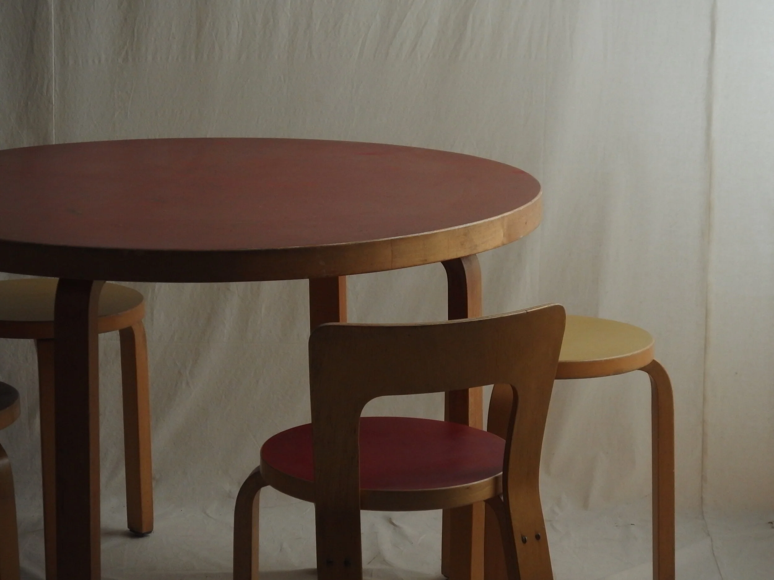 alvar aalto 50's 90a table red linoleum top