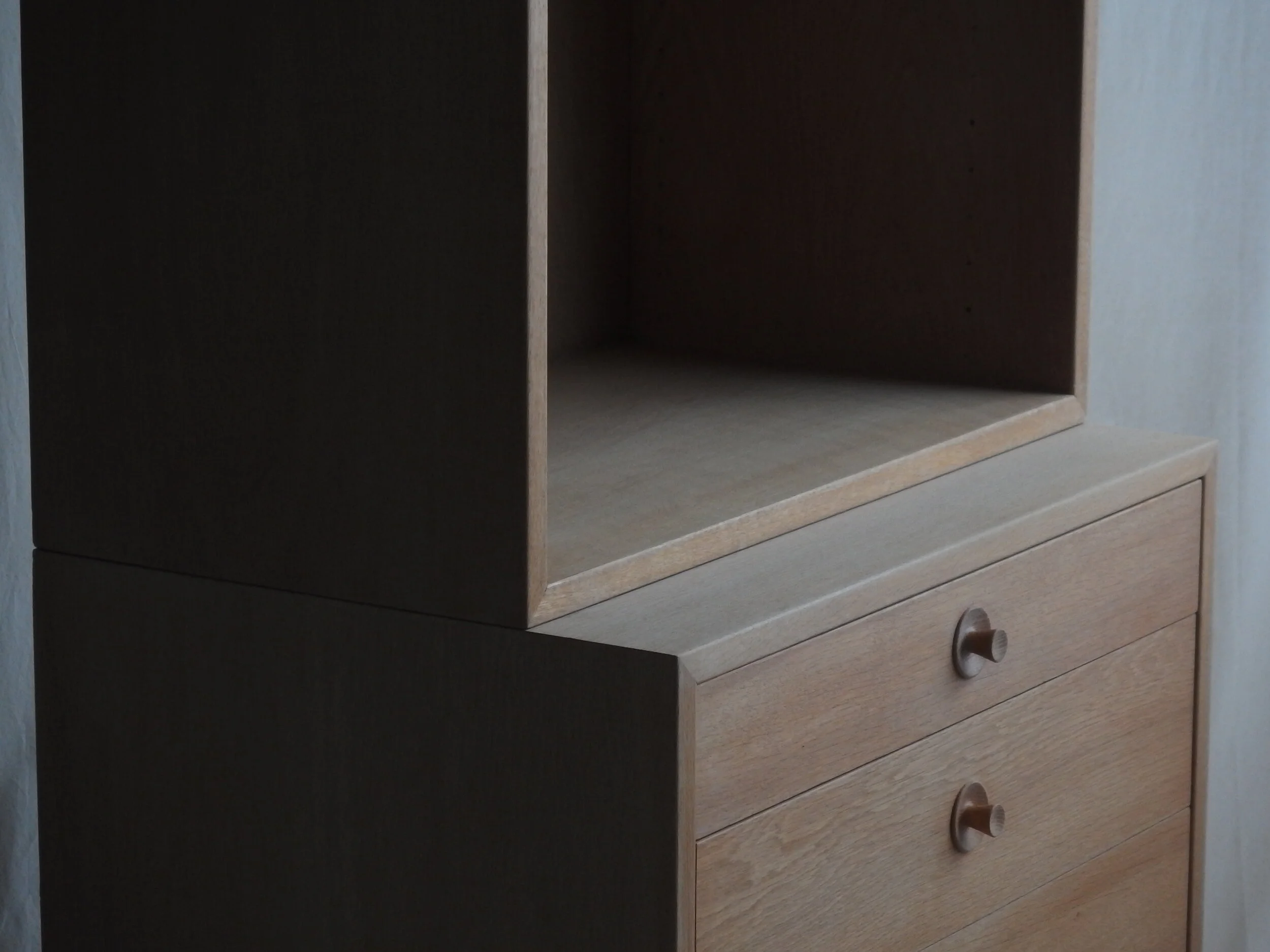 モーエンセン  キャビネット