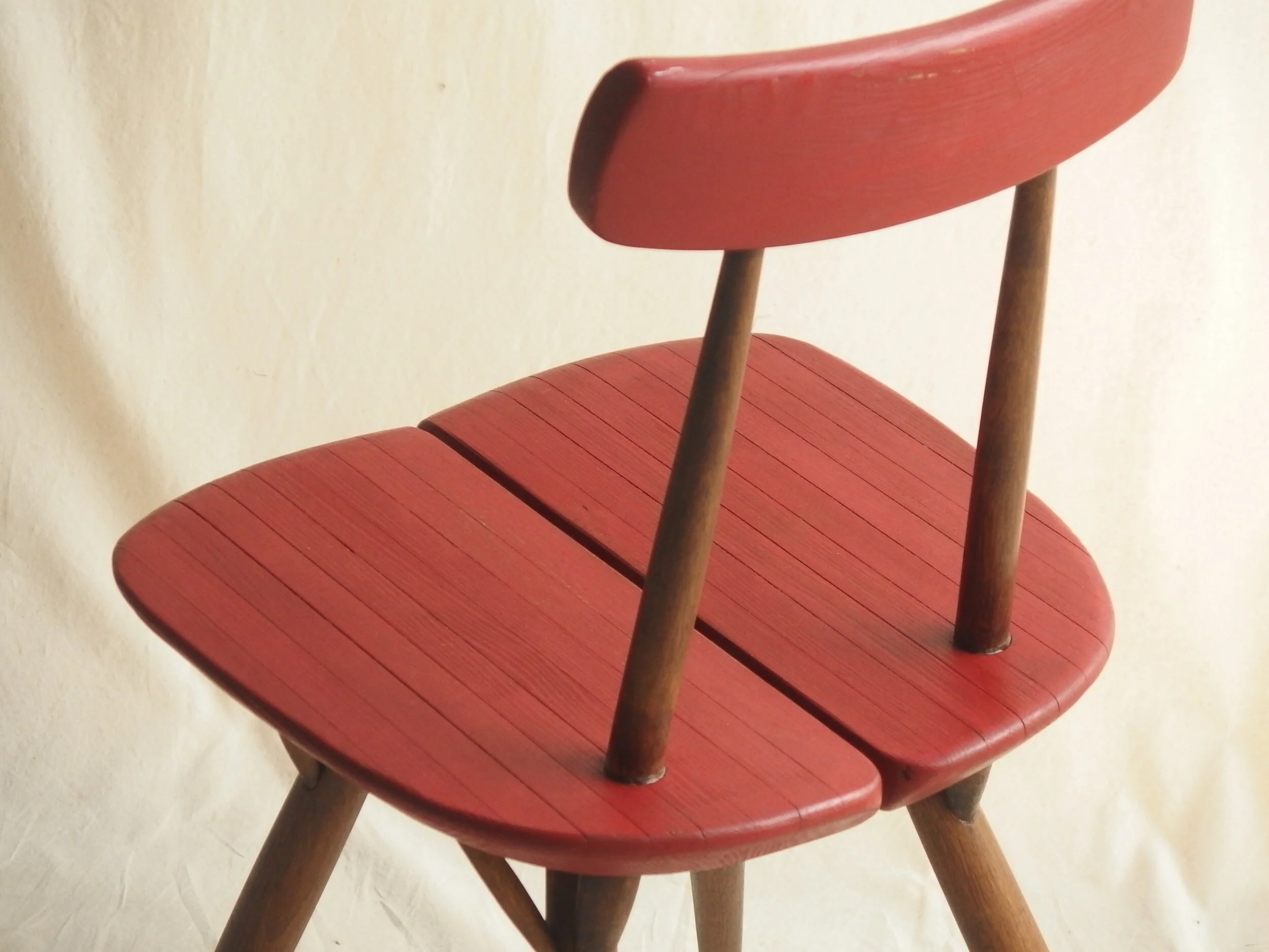 ピルッカチェア