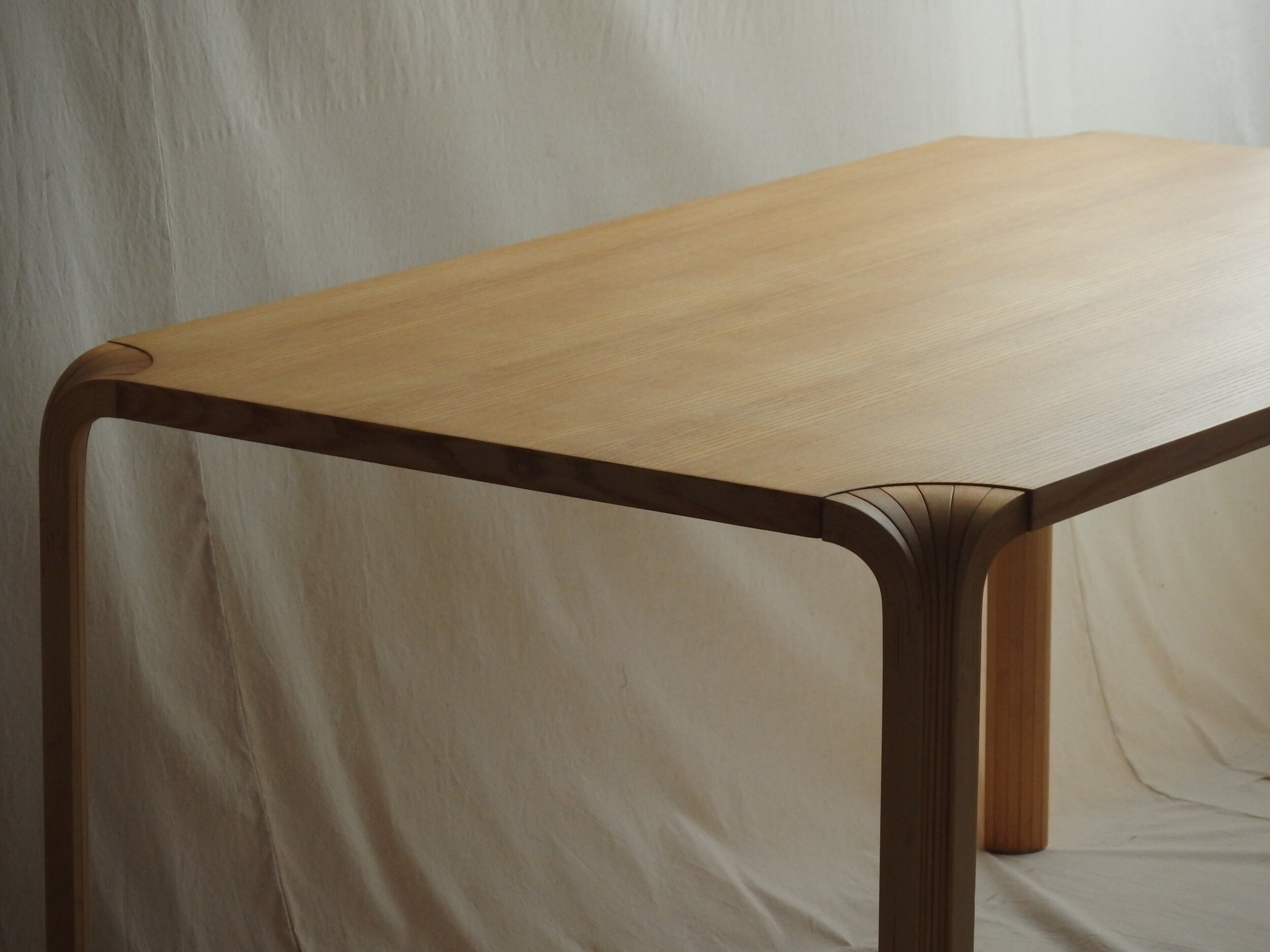 アアルト  テーブル