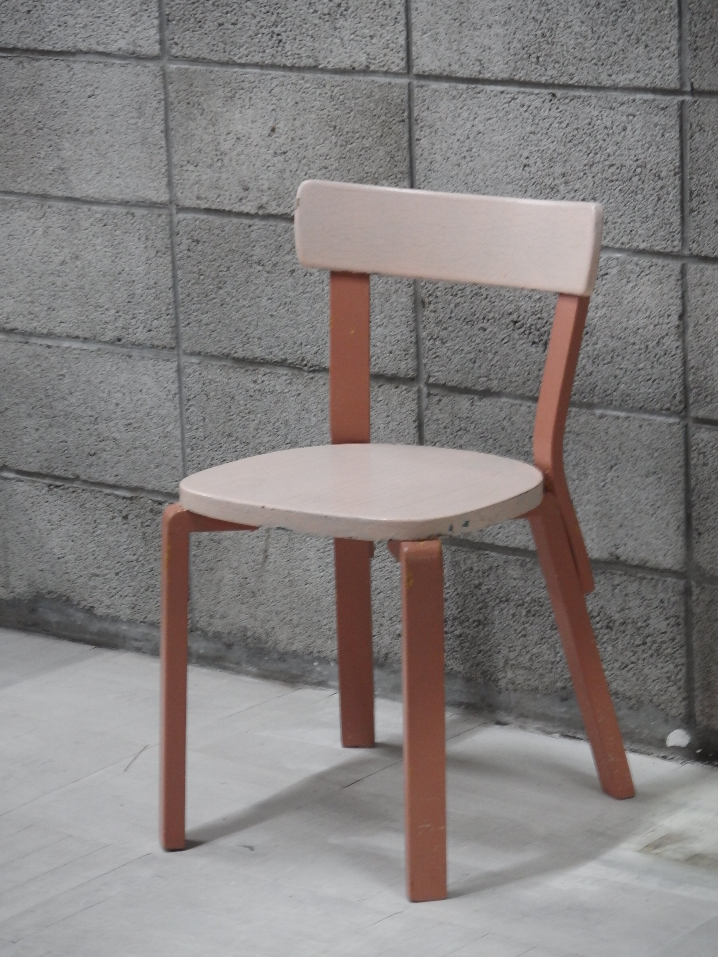 alvar aalto over painted chair69 war time leg