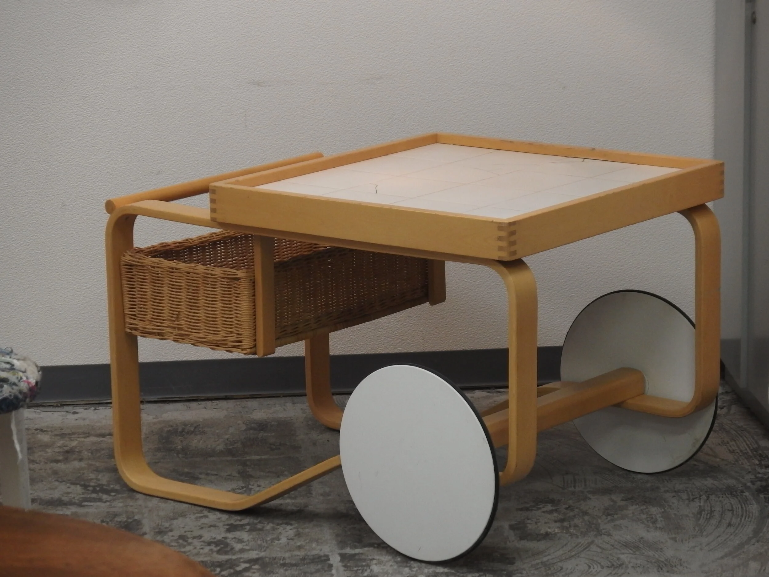 70’s Alvar Aalto 900 tea trolley