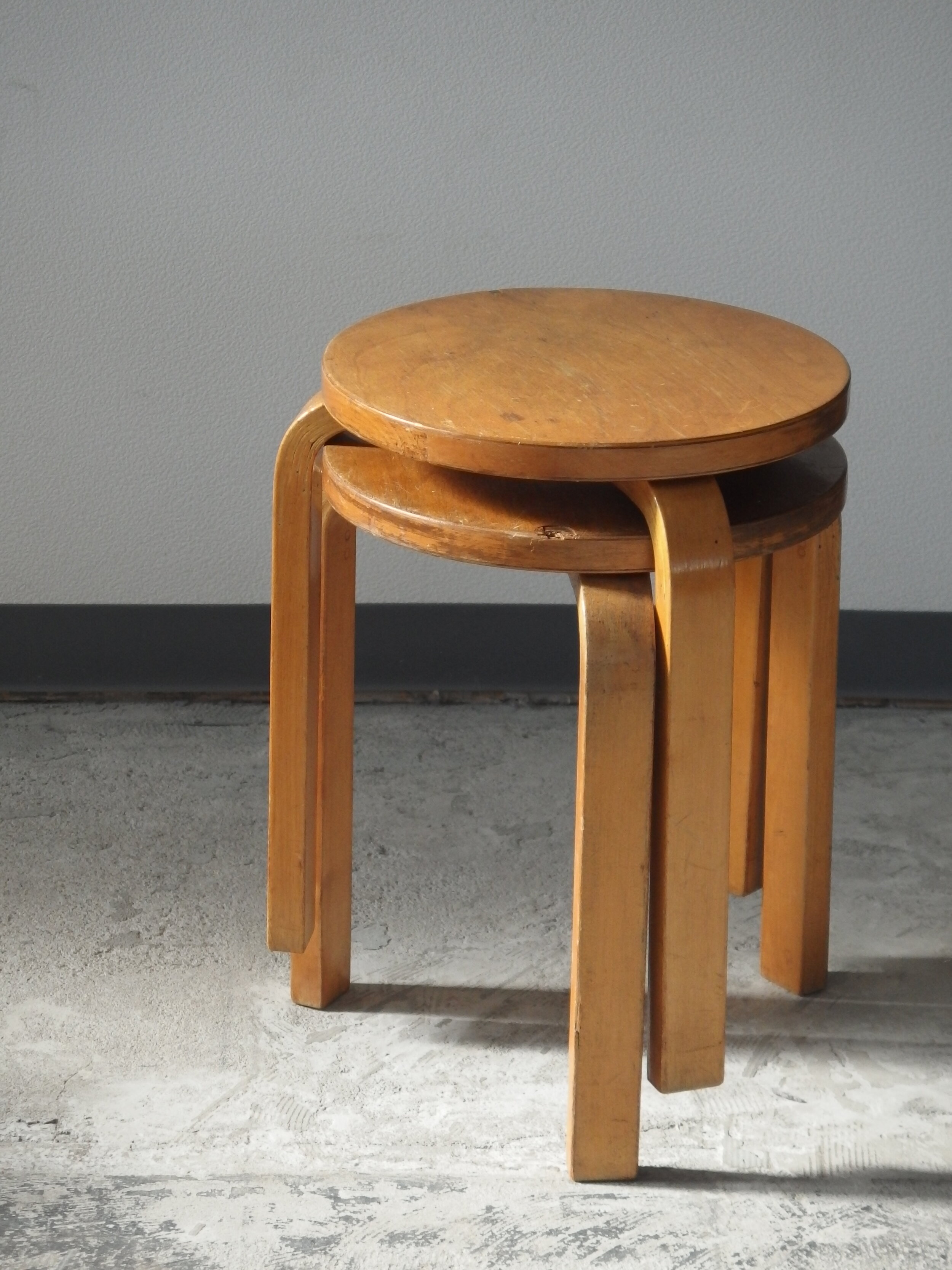 30’s Alvar Aalto stool60 natural