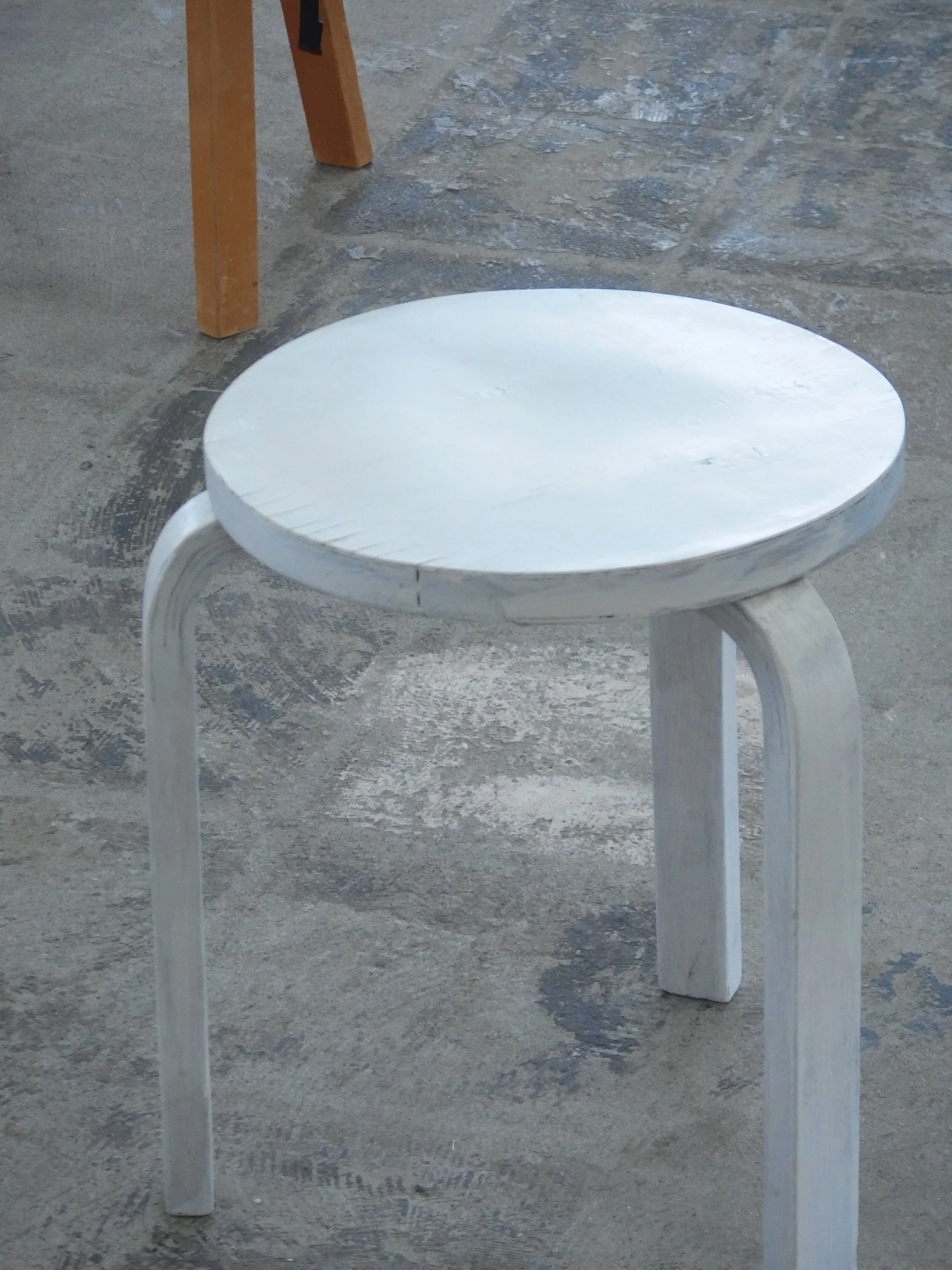 50's alvar aalto stool60 painted white