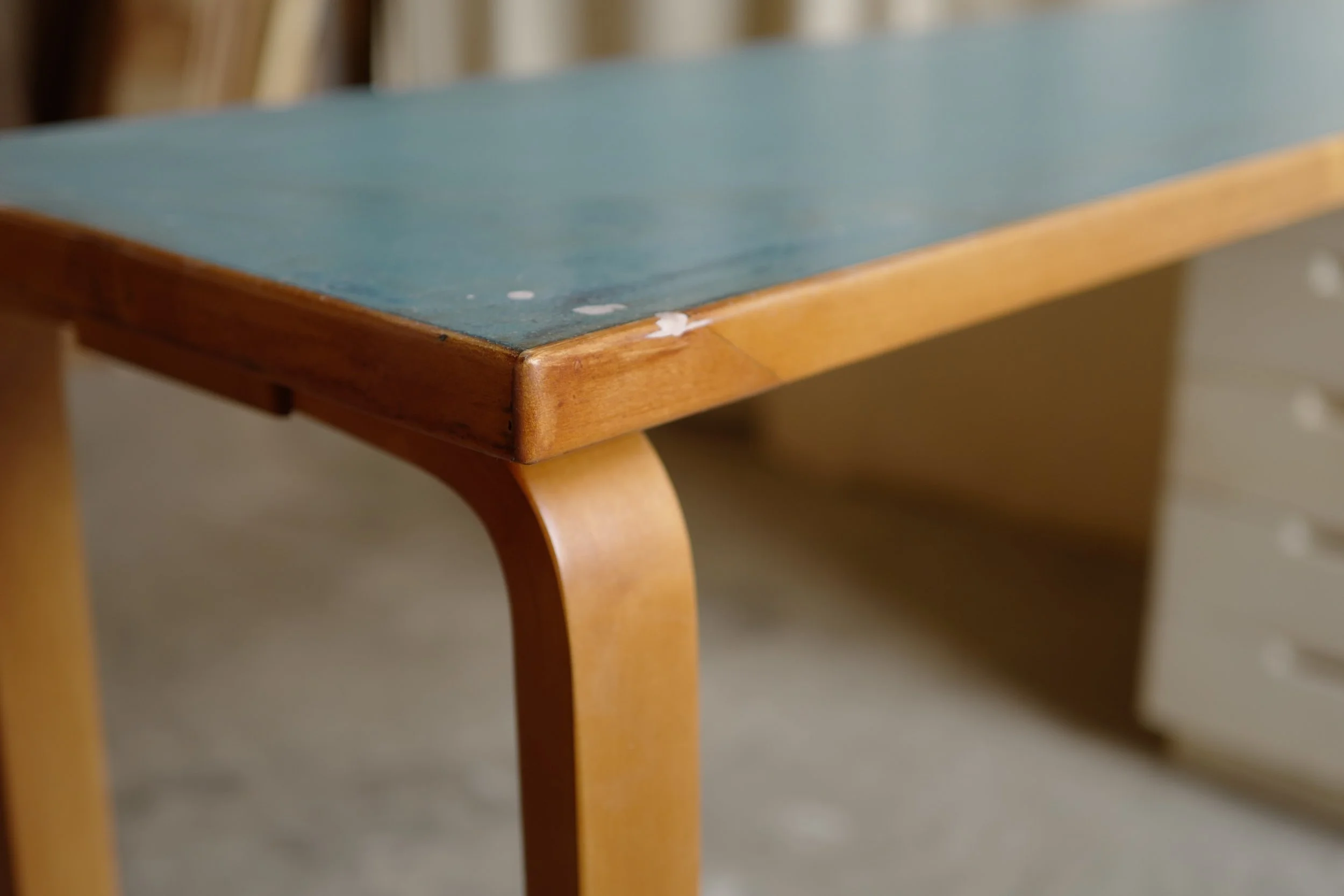 alvar aalto 60's desk blue linoleum top