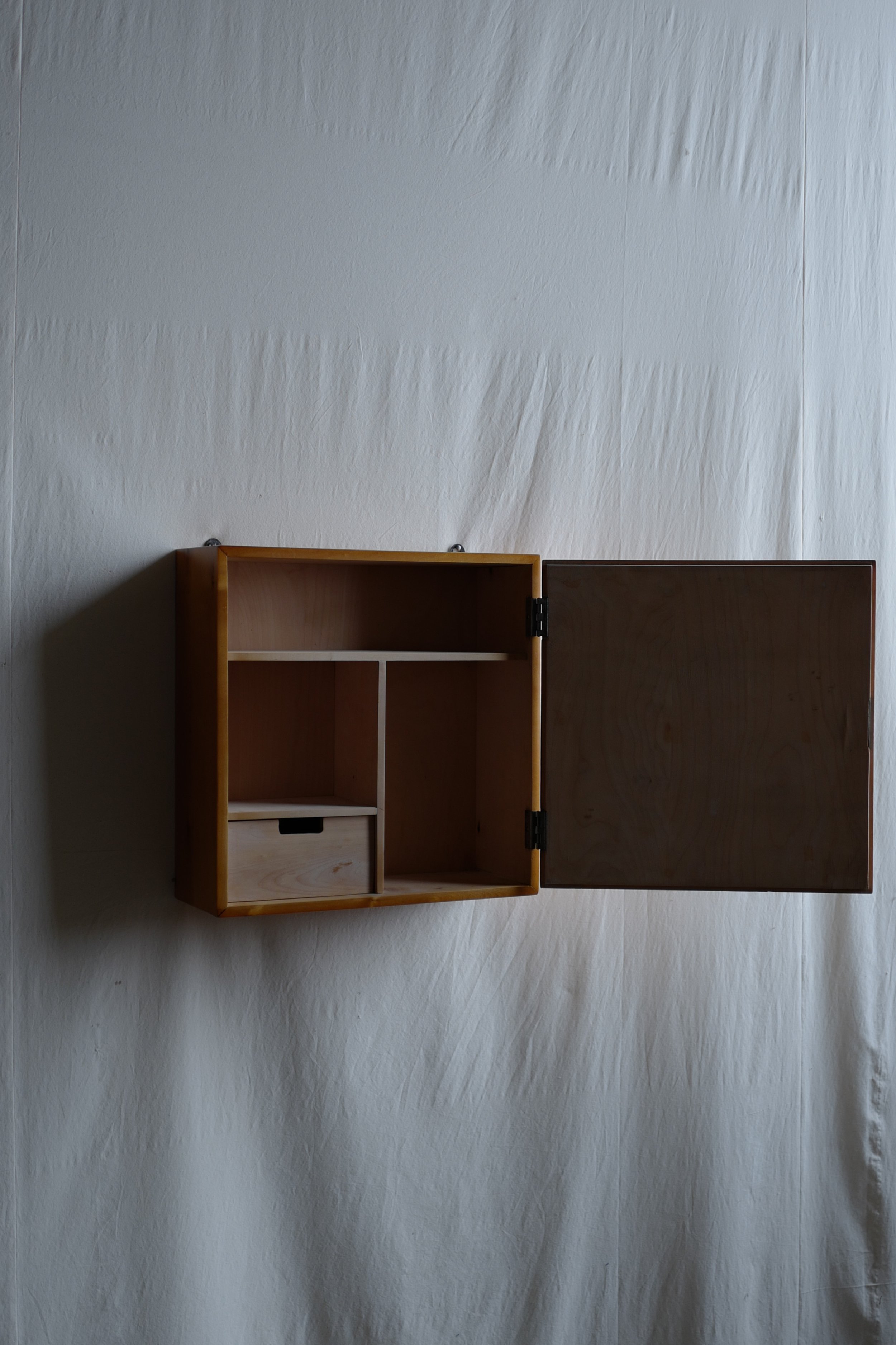 アイノ　アアルト　キャビネット