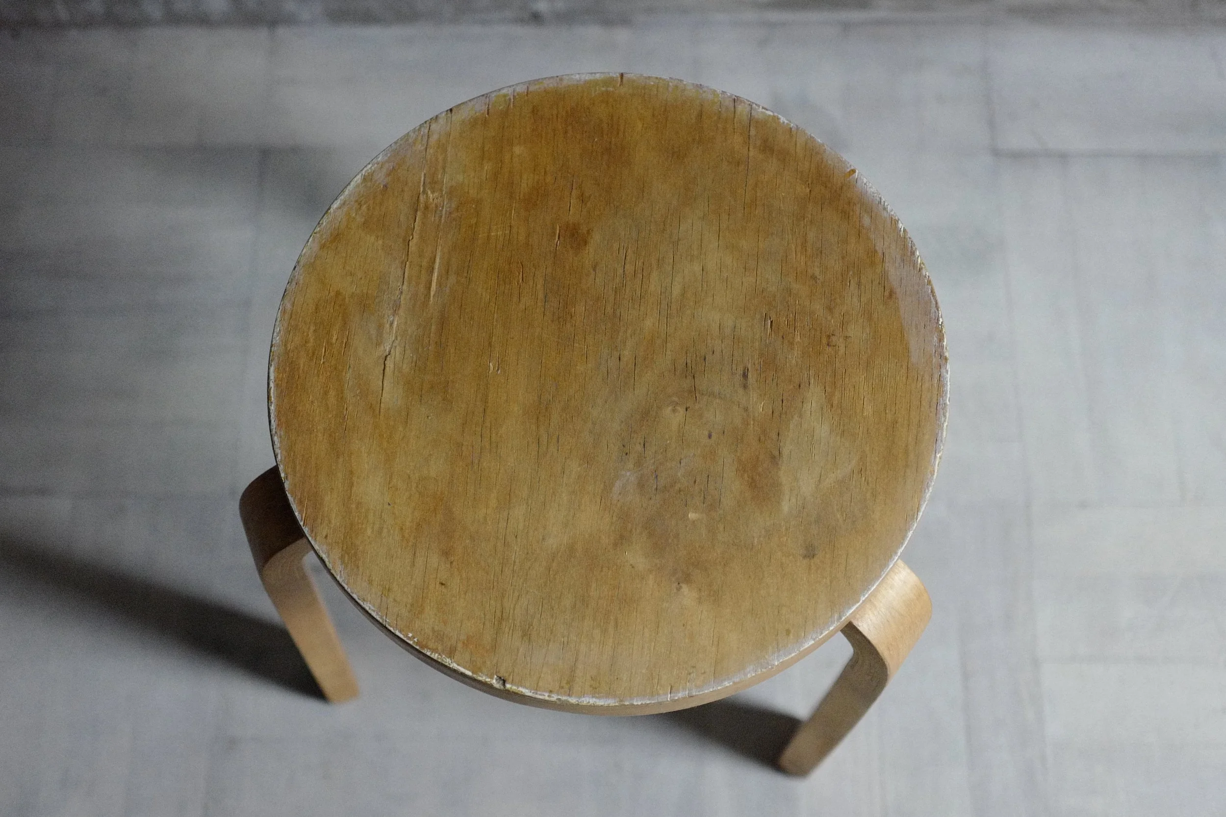 KOSKETUS : Humaani kauneus アアルト KOSKETUS : Humaani kauneus アアルト Artek - チェア 68