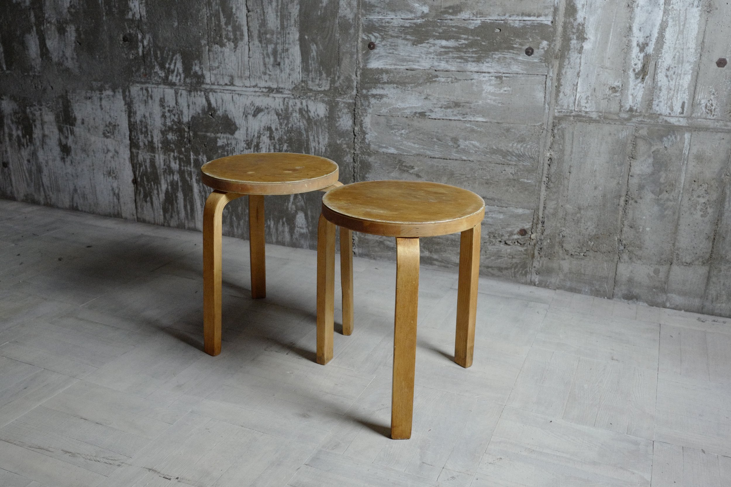 alvar aalto stool60 40's — Ph.D. alvar aalto stool60 40's — Ph.D.