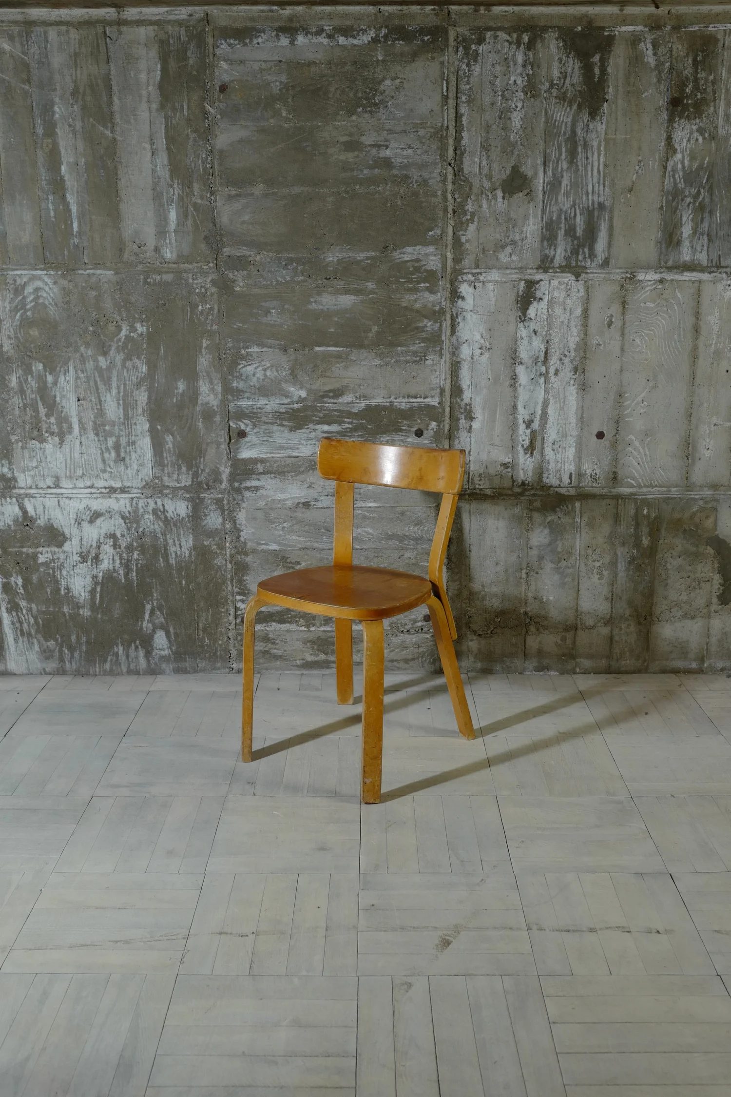 椅子 Alvar Aalto chair 69 Finsven 1940s Alvar Aalto / Chair Model 69 / Red - organ-online.com