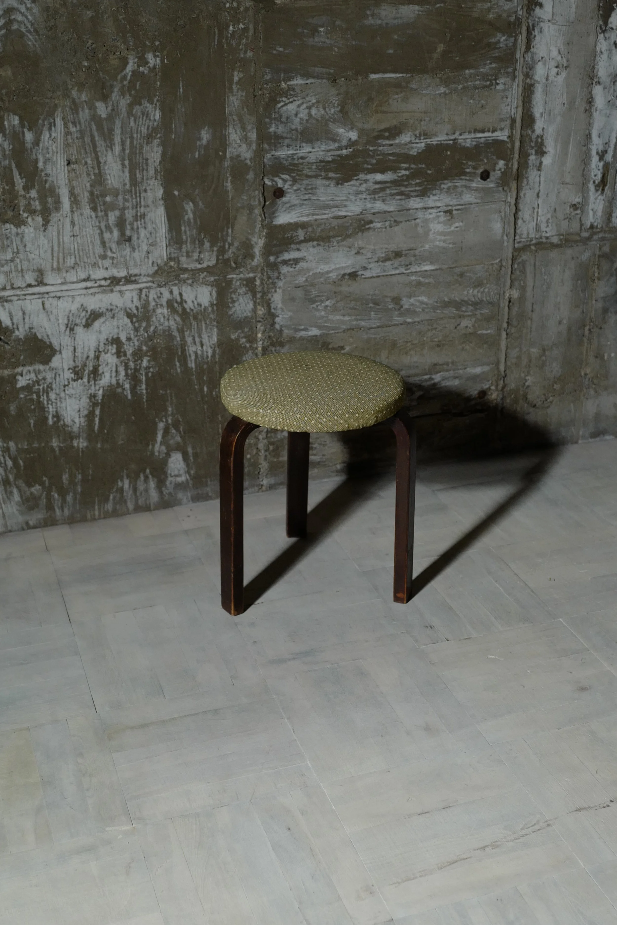 alvar aalto stool60 30's with aino's fabric