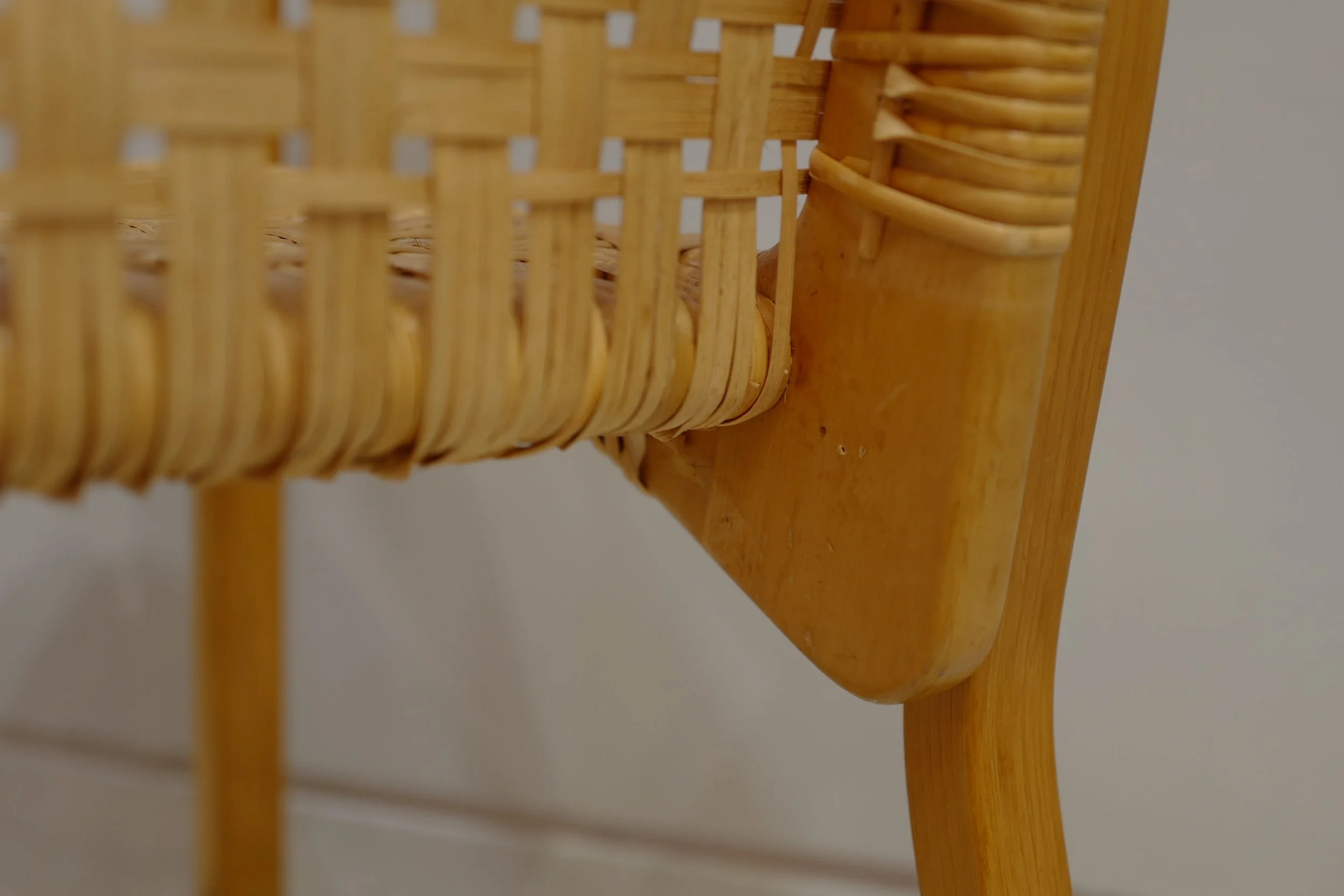 アルヴァ　アアルト　 チェア４５　籐張り