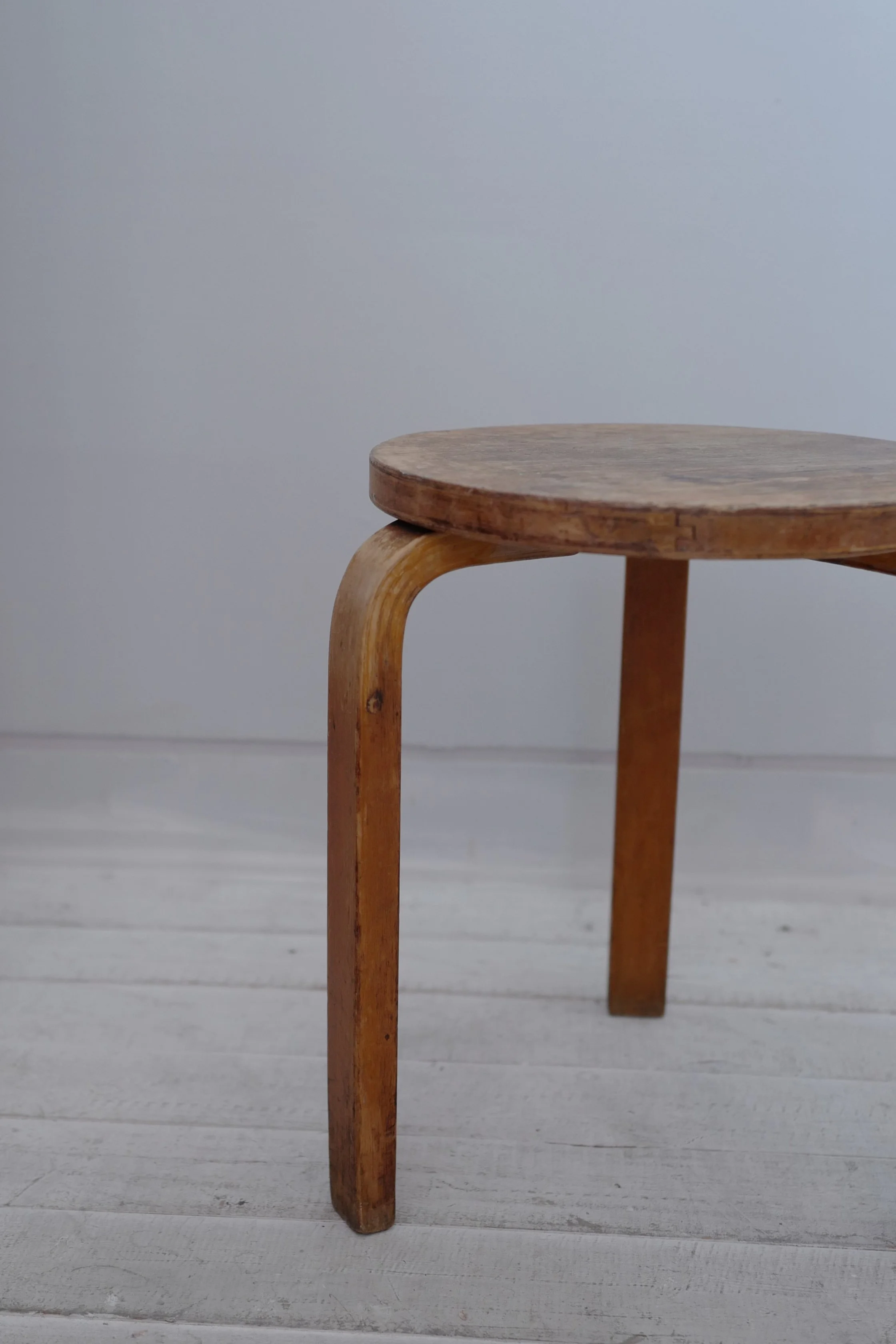 Alvar Aalto stool60 natural