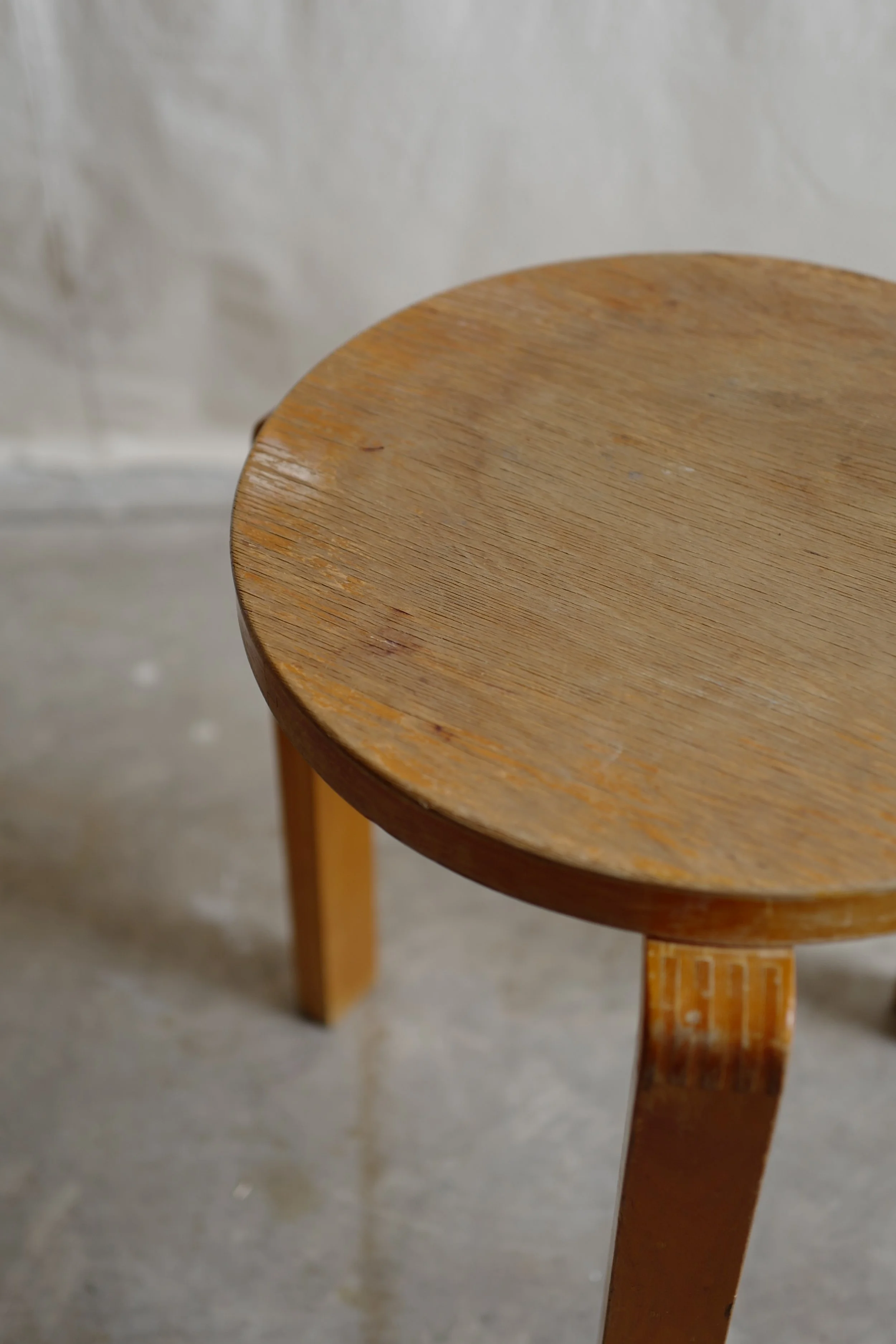 アアルト　warleg　ウォーレぐ　スツール