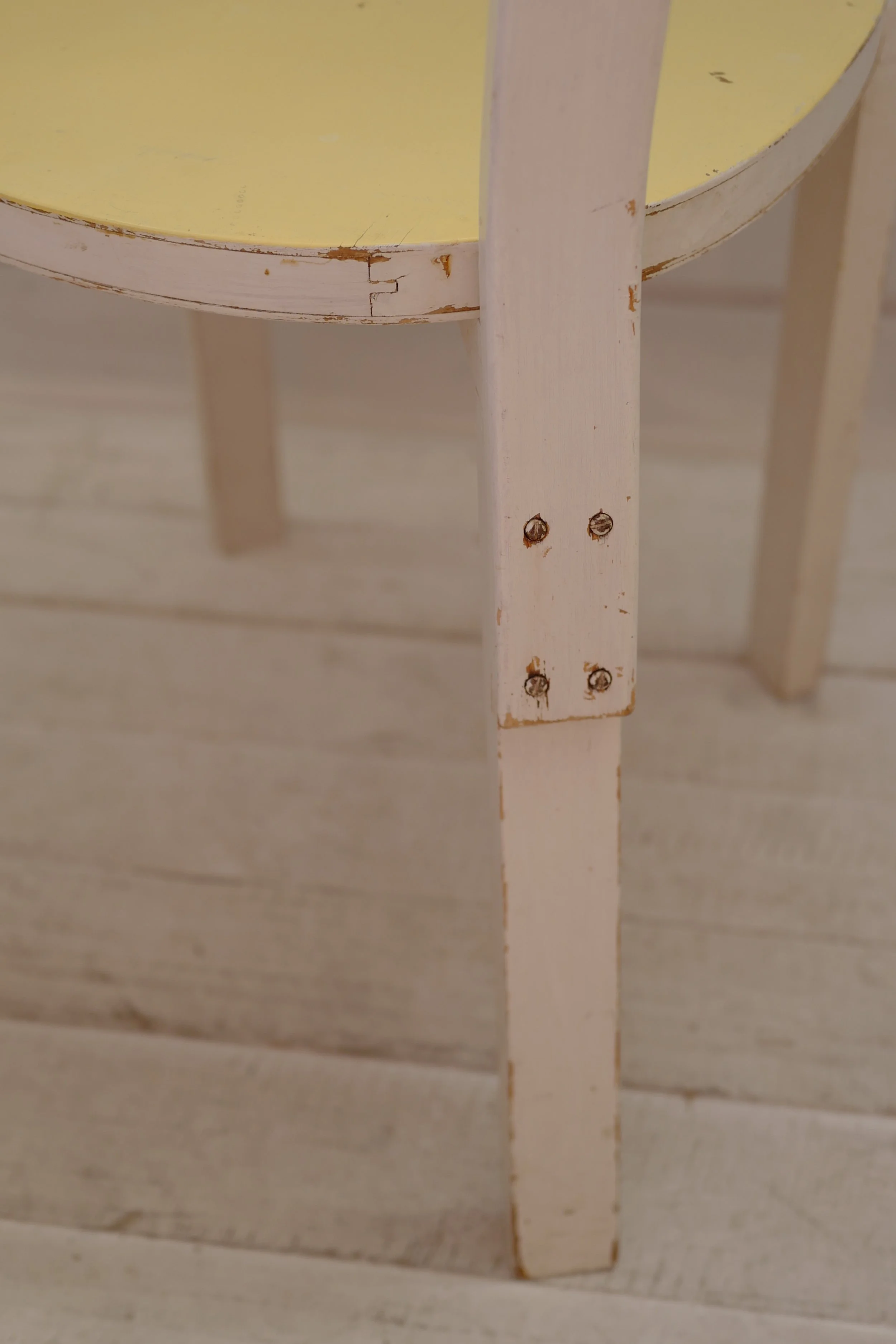 アアルト　チェア６９ war leg ペイント