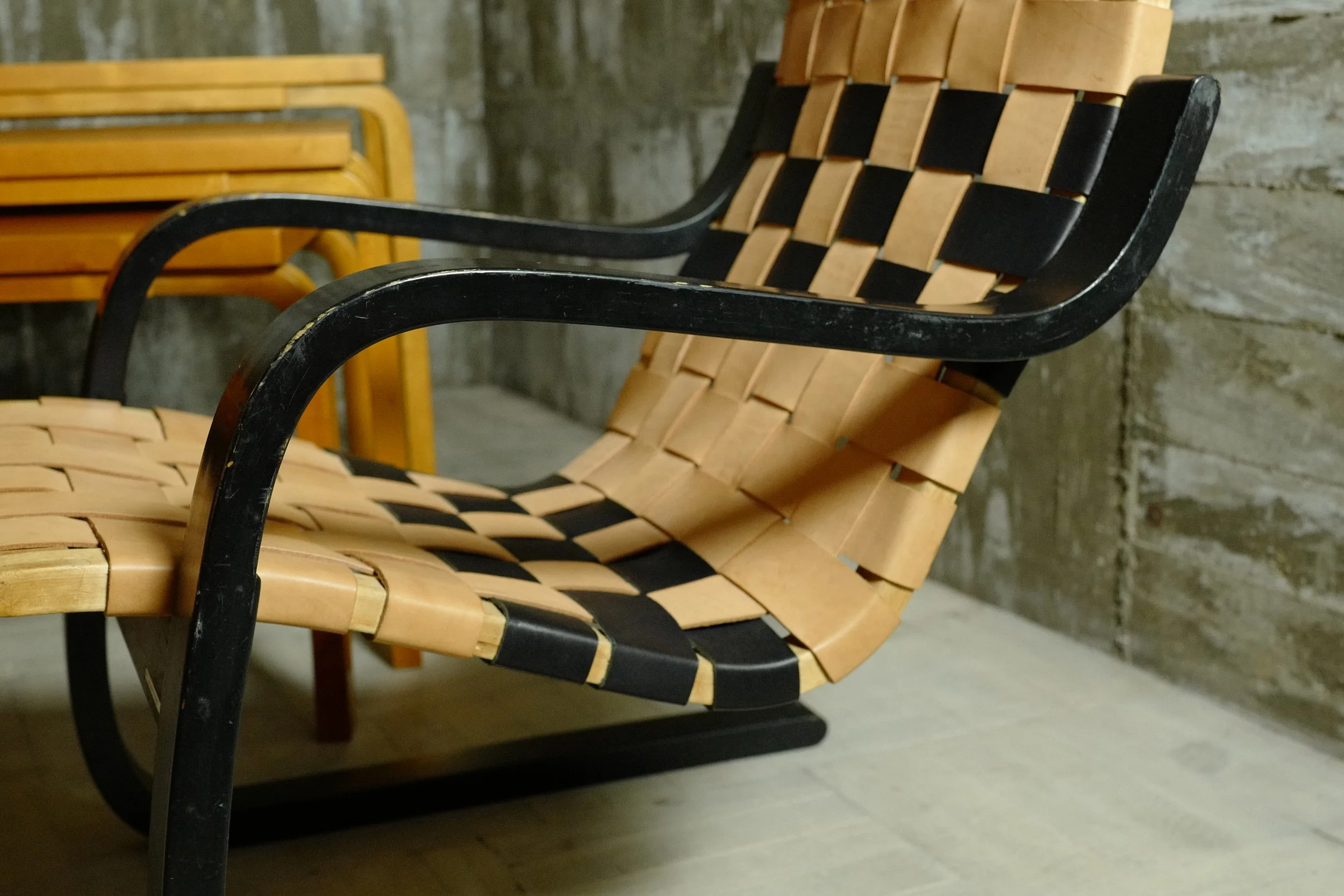 alvar aalto 1940's chair 406 painted black — Ph.D.