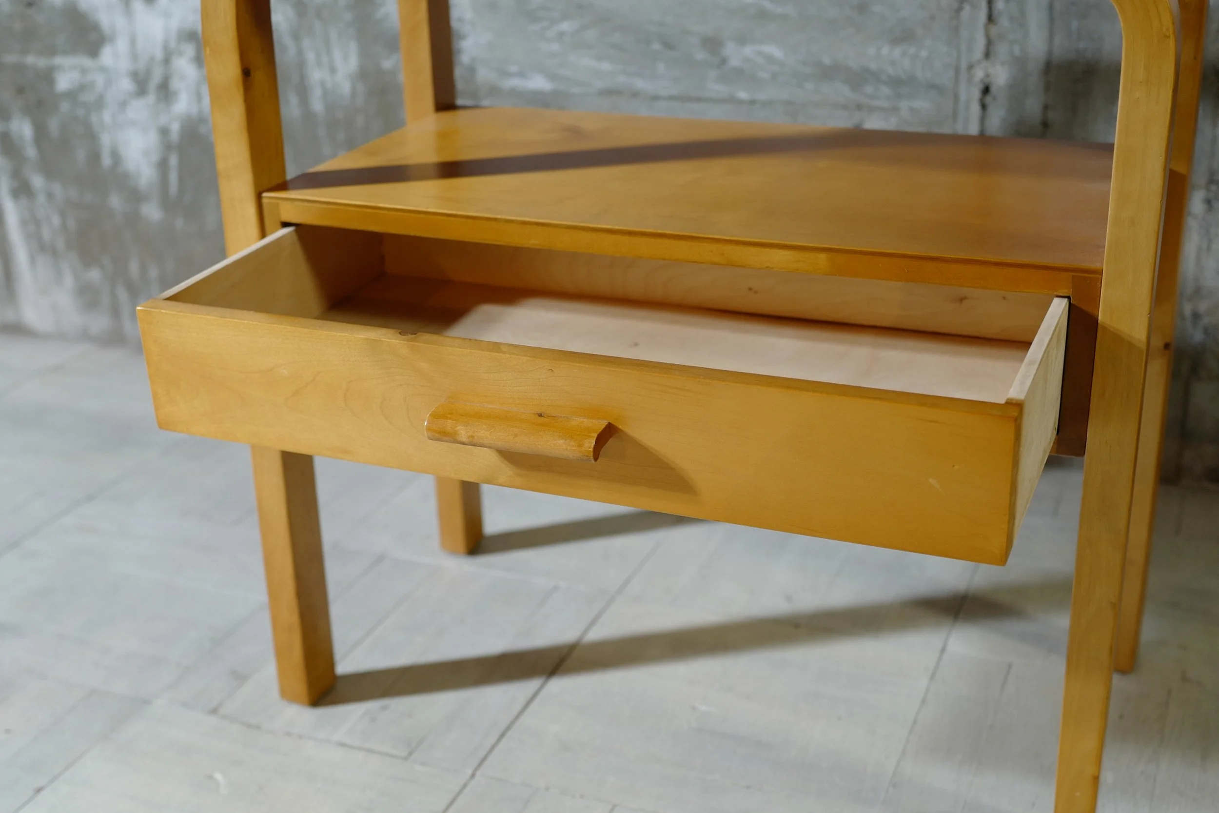 アルヴァアアルト　ラジオテーブル　30年代