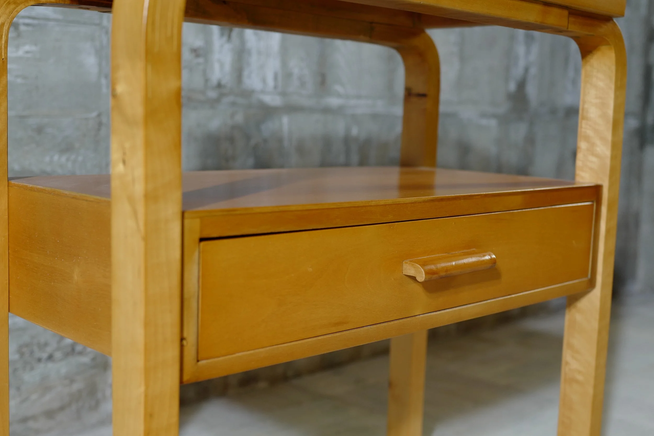 Alvar Aalto radio table 30s