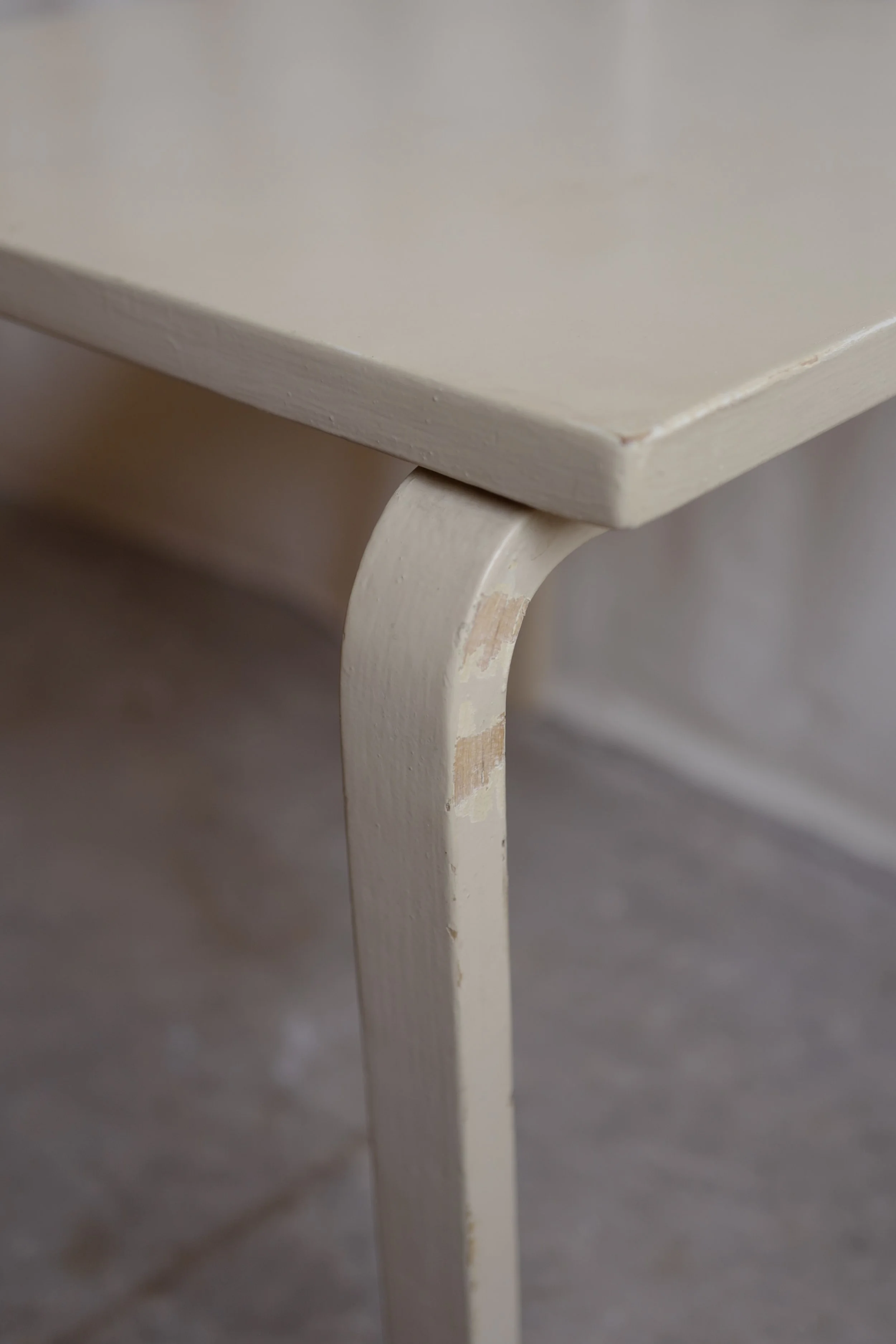 アアルト　テーブル