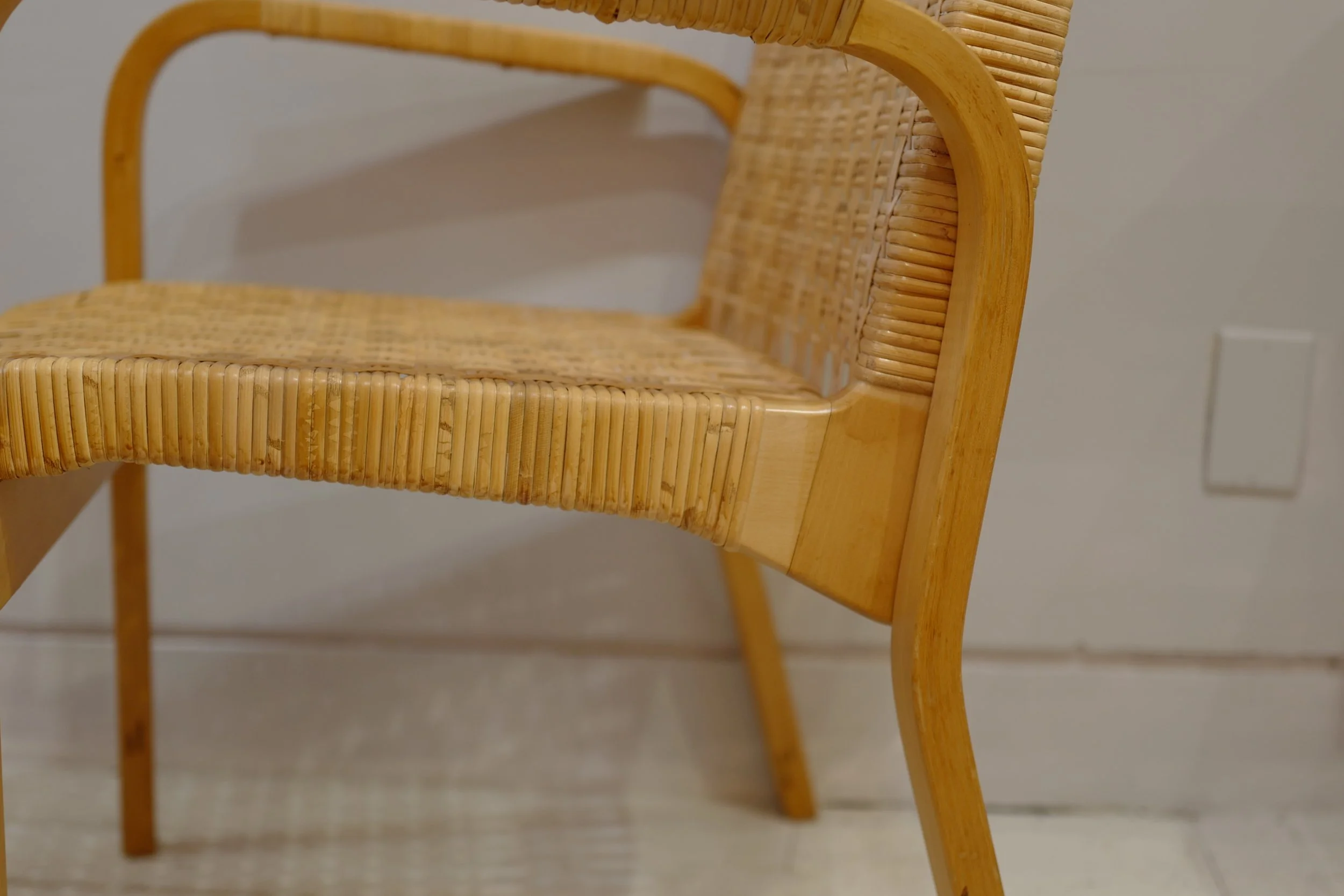 アルヴァ　アアルト　 チェア４５　籐張り