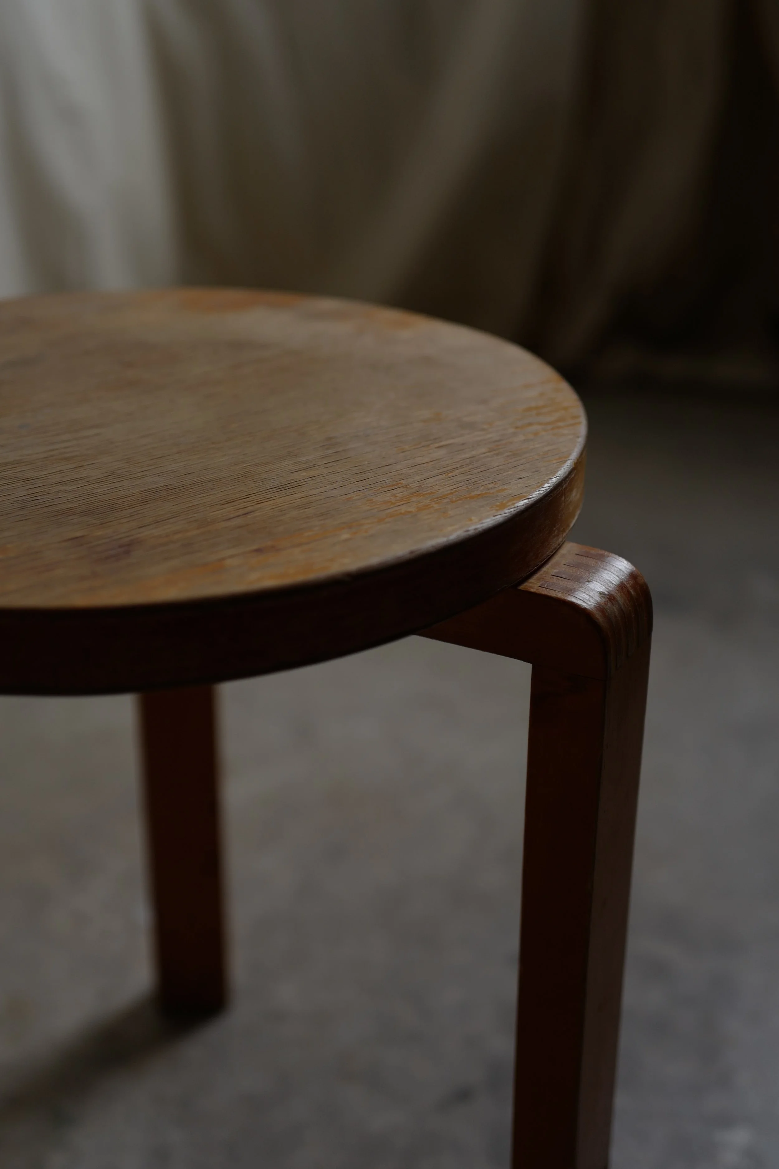 アアルト　warleg　ウォーレぐ　スツール