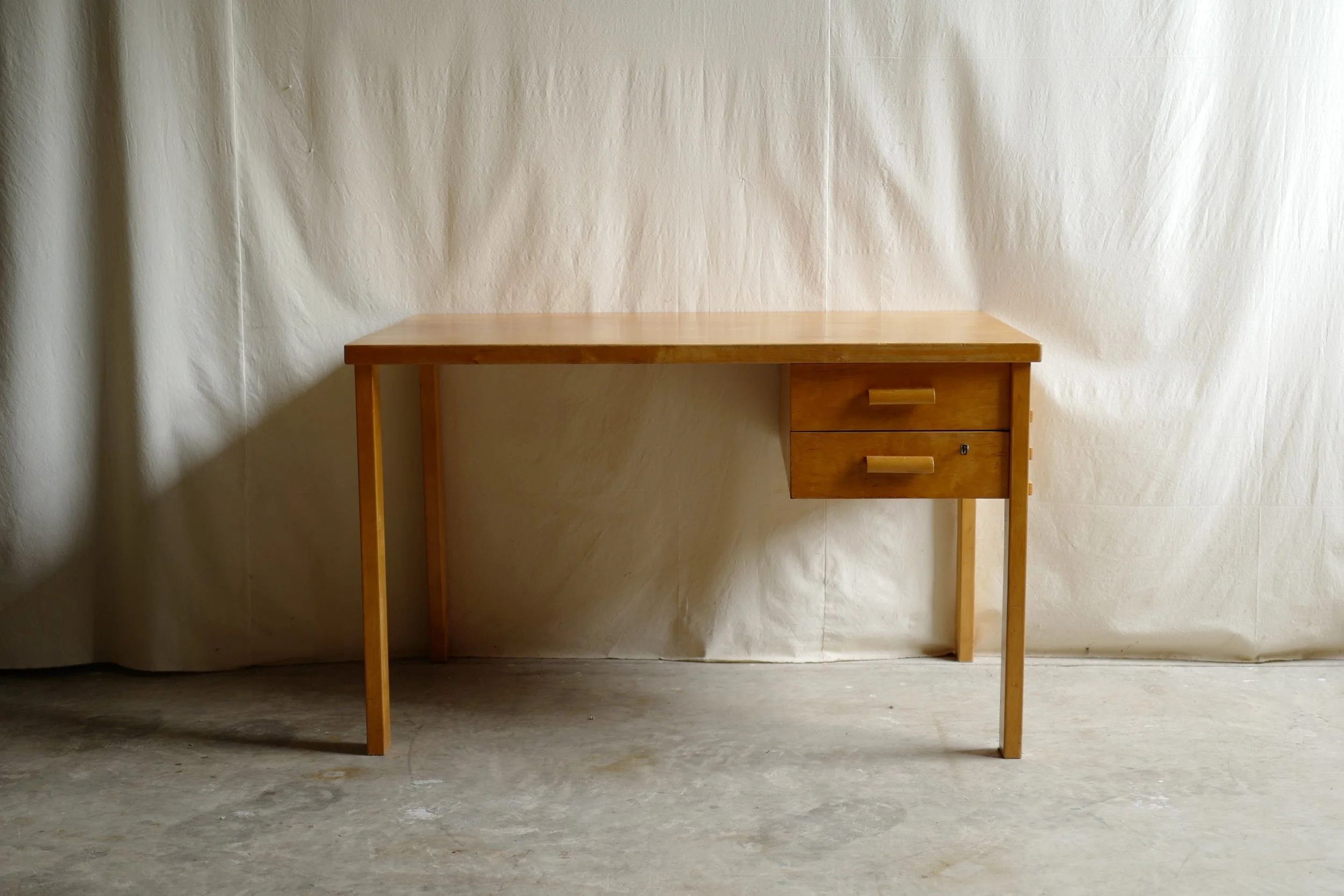 アイノアアルト　デスク　ビンテージ