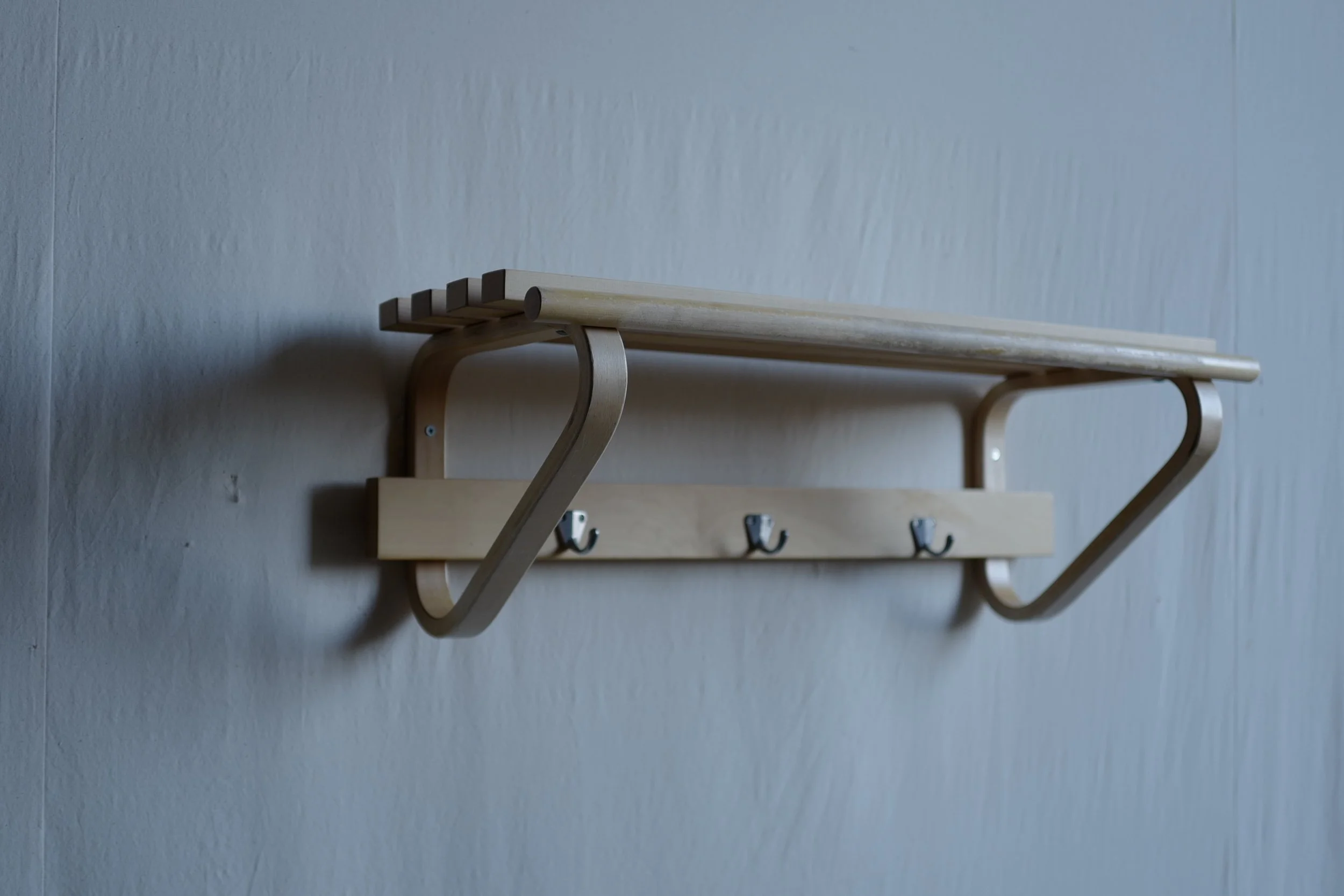 1960's alvar aalto coat rack natural 70cm — Ph.D.