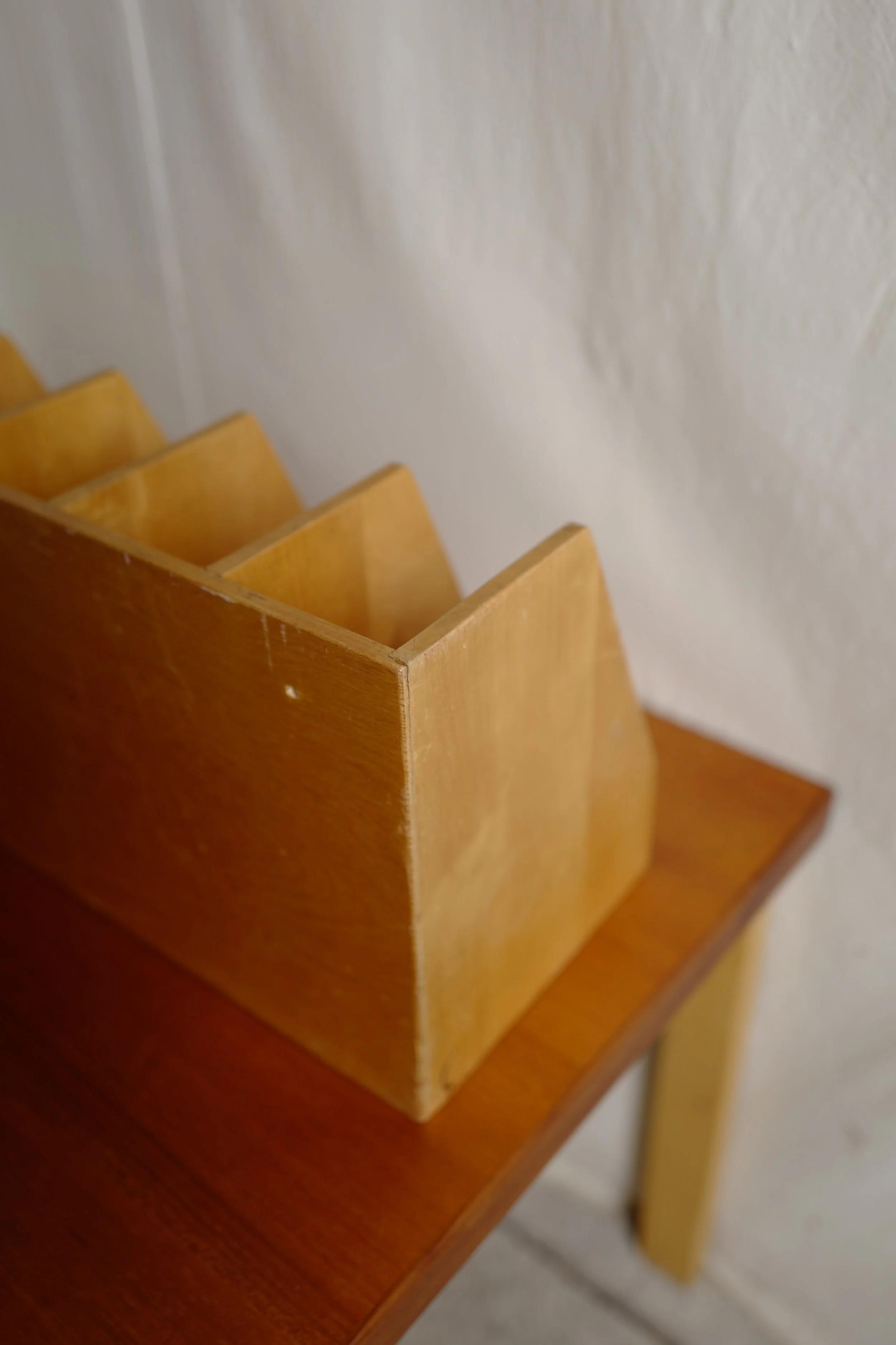 アイノ　アアルト　ブックケース