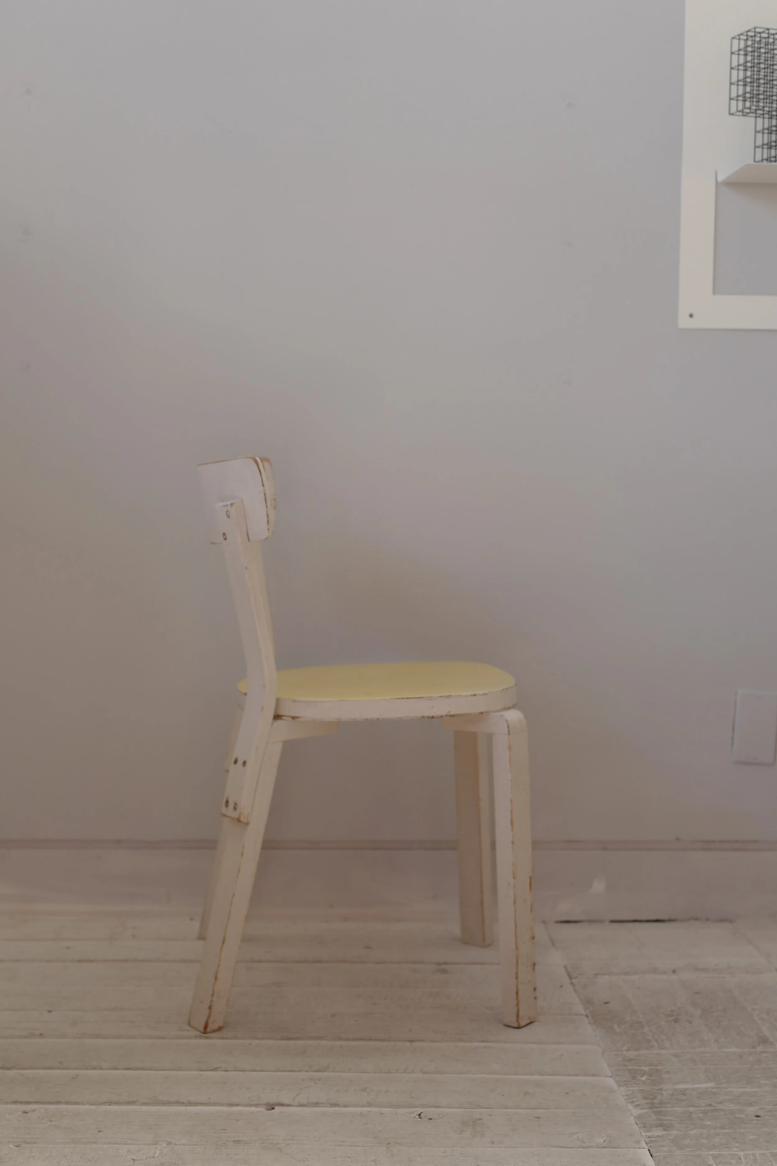 チェア６９ war leg ペイント