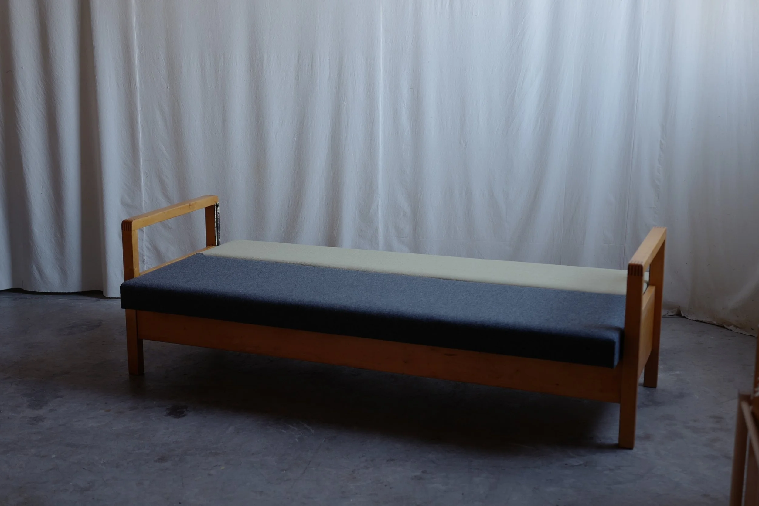 Aino Aalto daybed