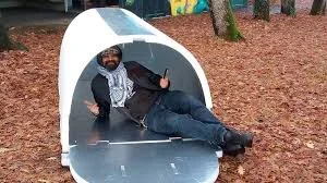 IGLOU: French Engineer Designs Special Shelters That Retain Heat For Homeless During Winter