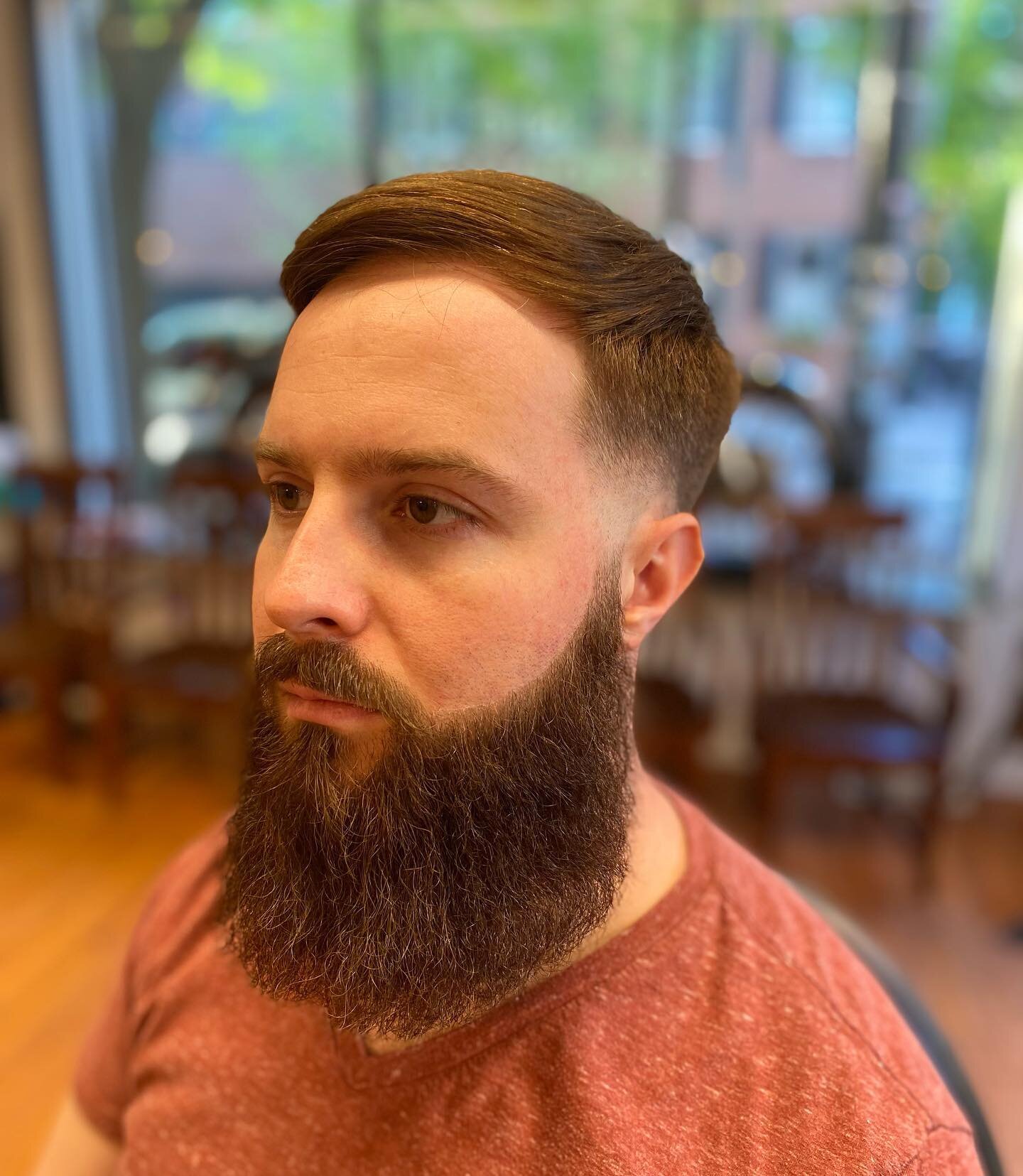 Rough around the edges? Not anymore!

Haircut + beard shaping by @tolatoll_hair 

#getfadedphilly #mensgrooming #beardshaping #centercityphilly #barbershop #menshair