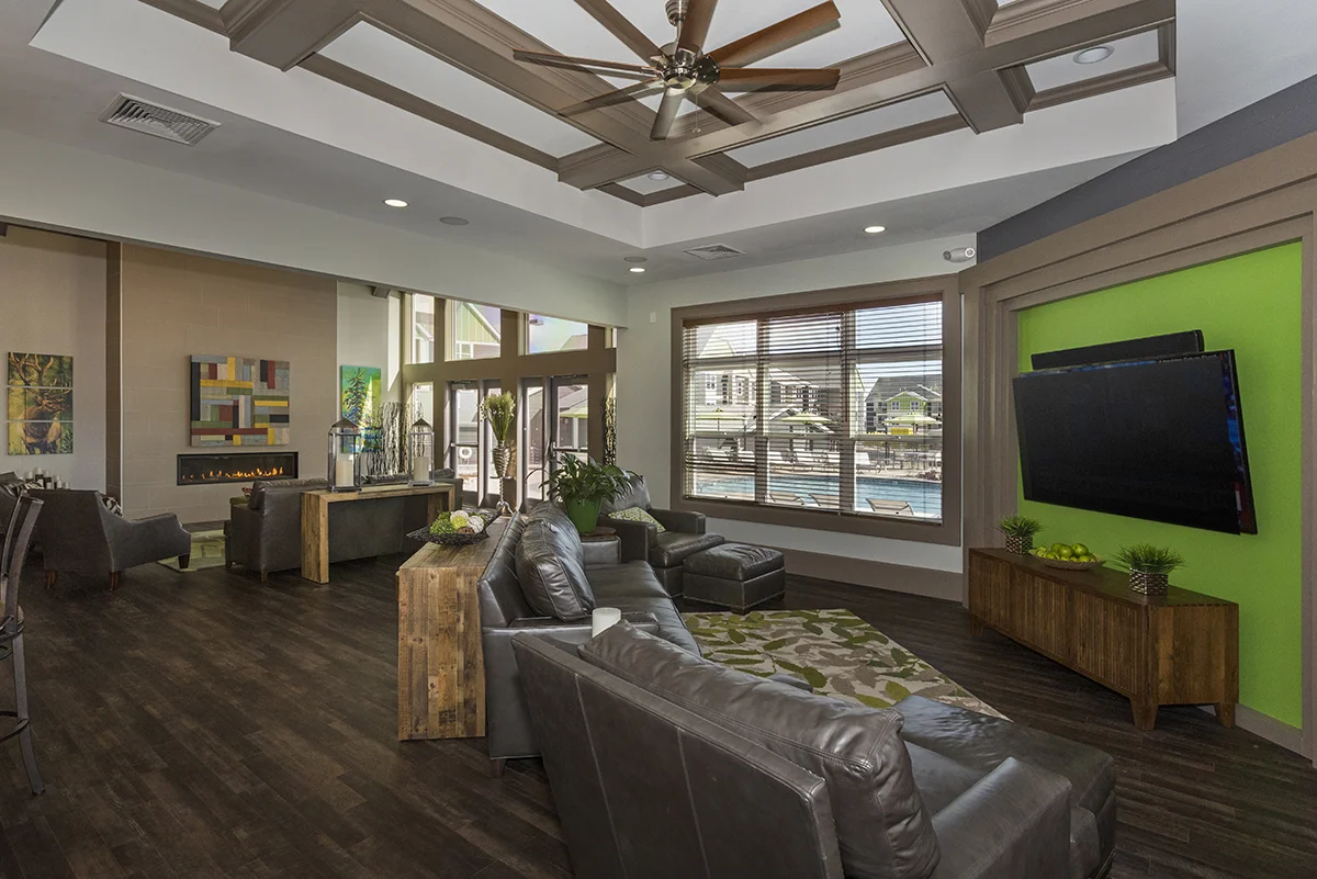 Lodge at Black Forest_CS_Winter 2016_03.JPG