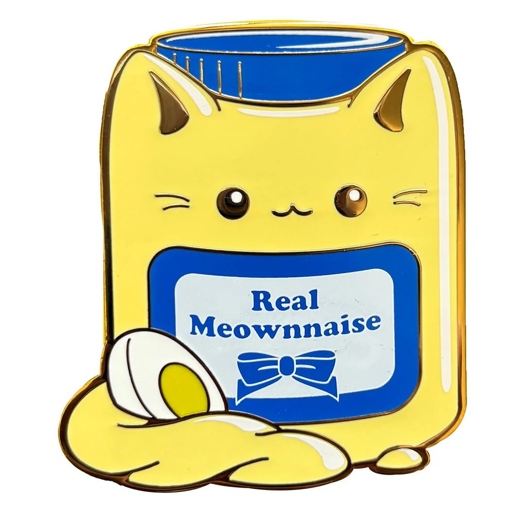 Pin of jar of mayonnaise shaped like a cat. Text reads 'Meownnaise'.