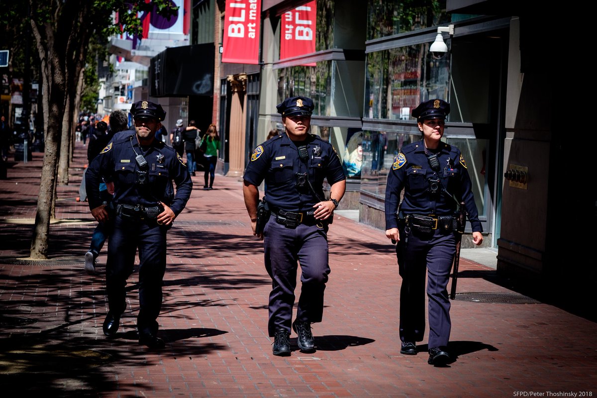 SFPD foot patrol.jpg