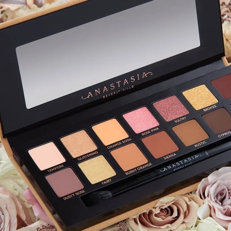 Anastasia soft glam .jpg