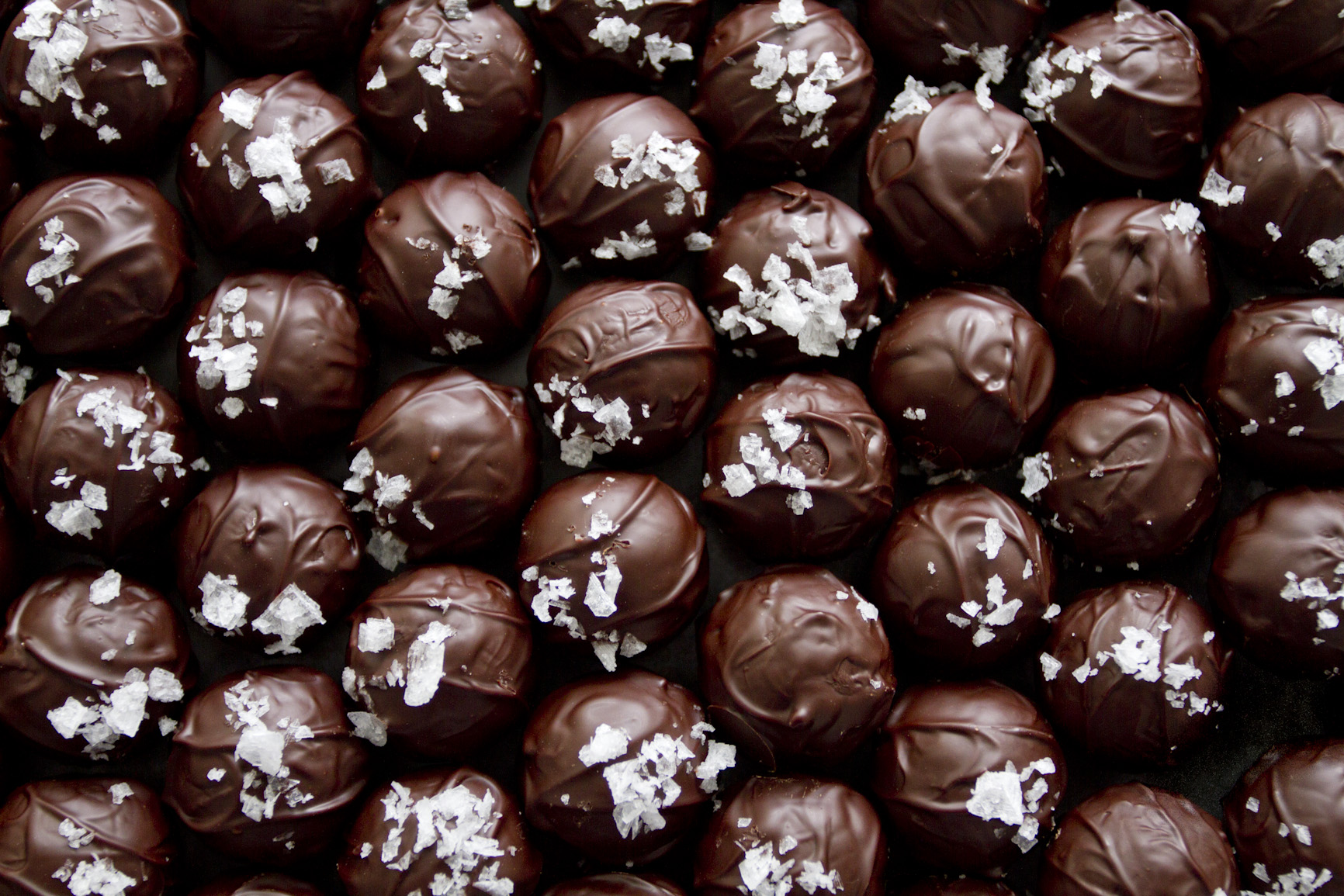chocolate-sea-salt-truffles-food-photography.jpg