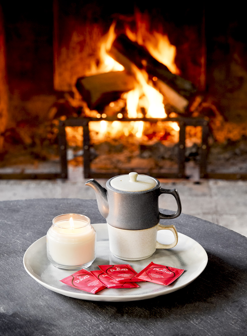 tea-by-the-fireplace-lifestyle-photography.jpg