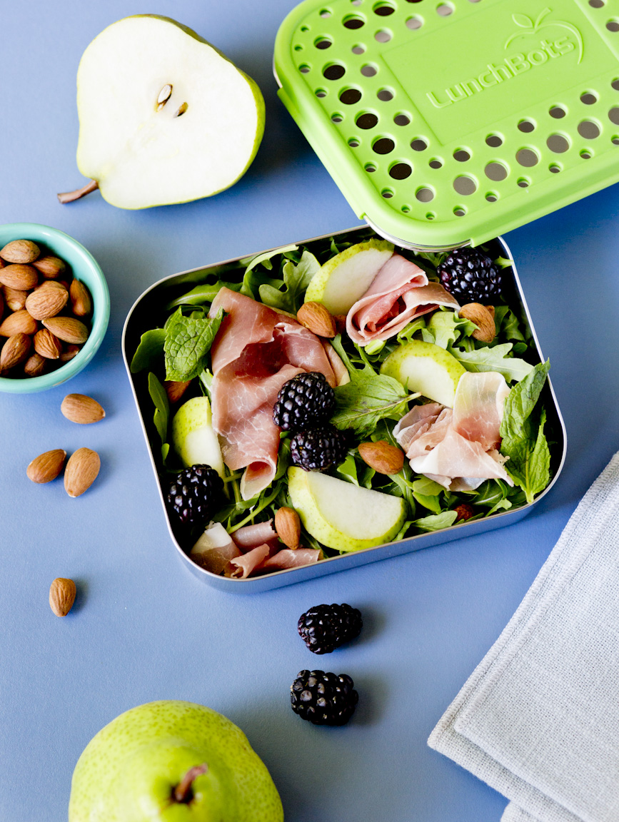 lunchbots-social-media-photography-healthy-summer-salad.jpg
