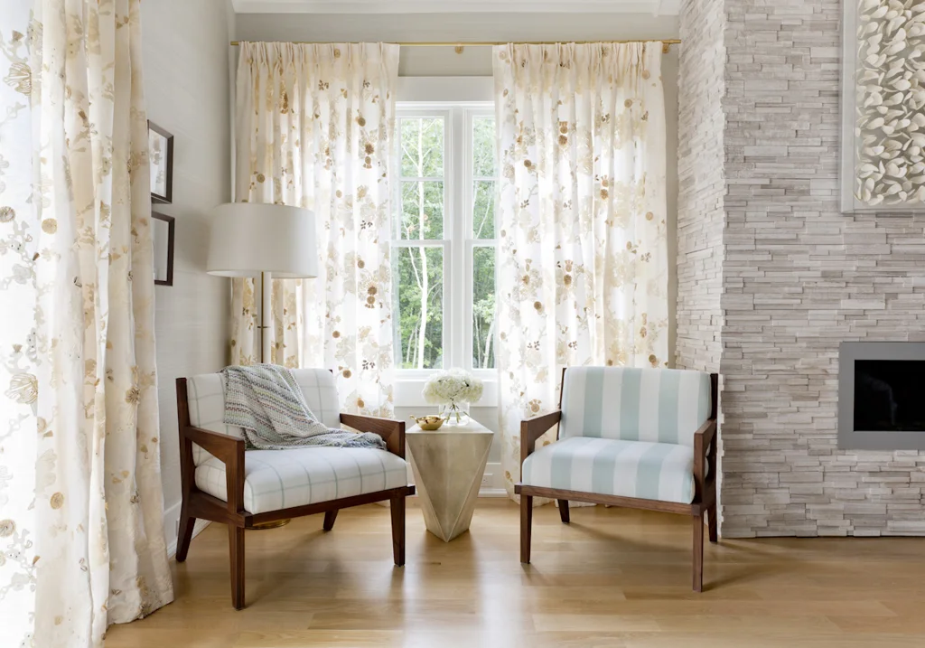 Dyfari Interiors 2015_1.jpg